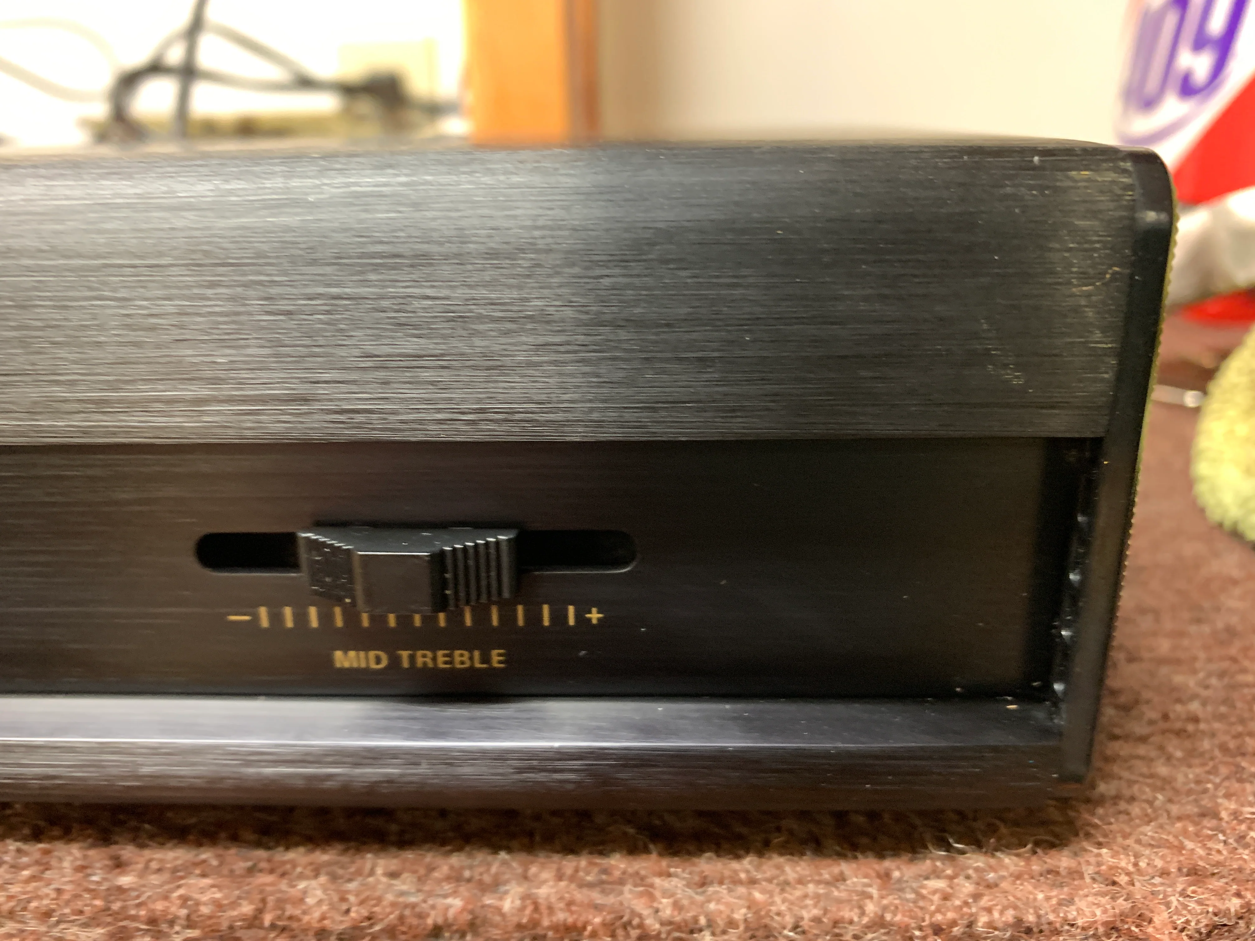 Bose 901 Series VI Black with Pangea Stands & Equalizer - Image 17