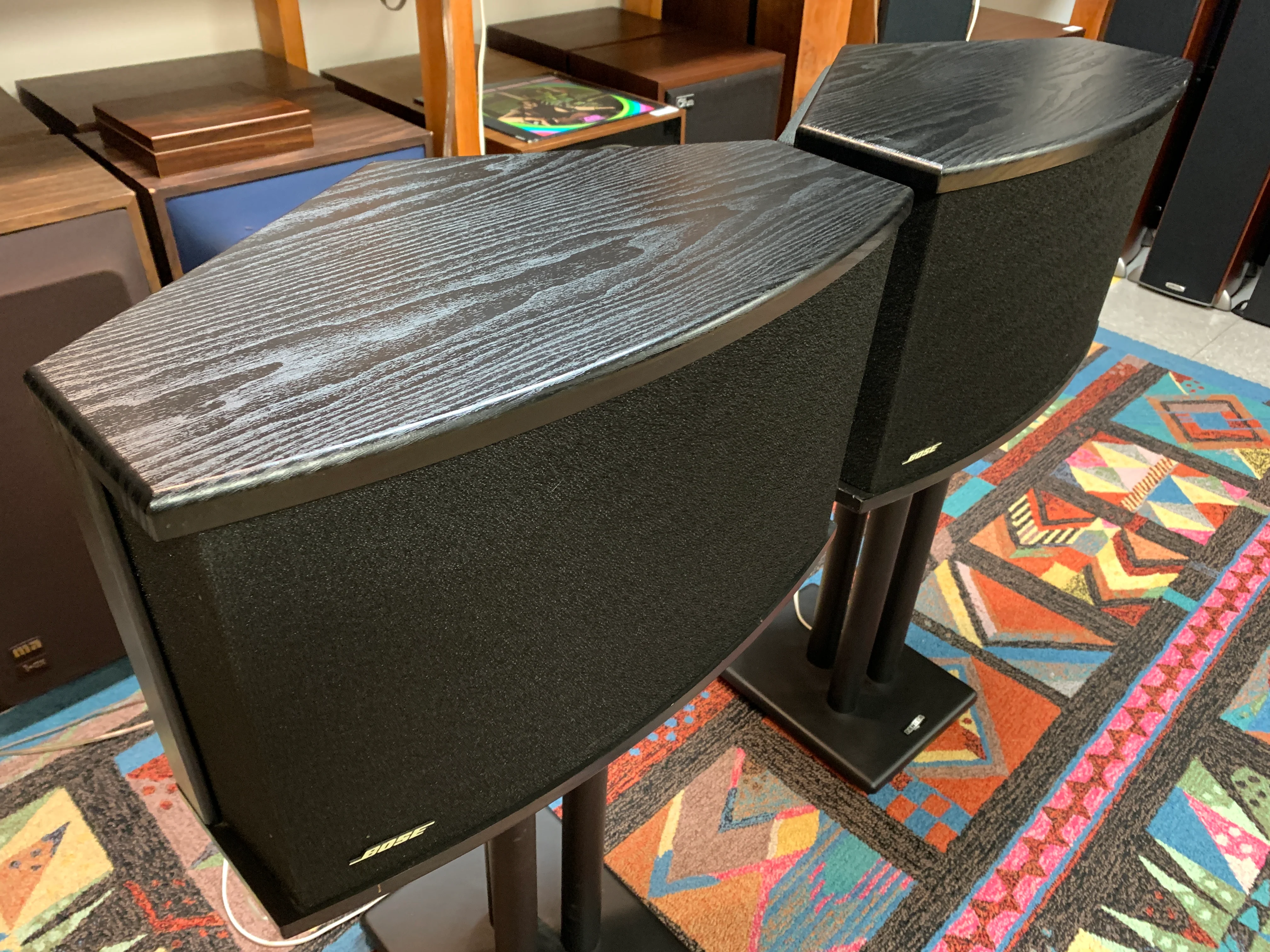 Bose 901 Series VI Black with Pangea Stands & Equalizer - Image 8