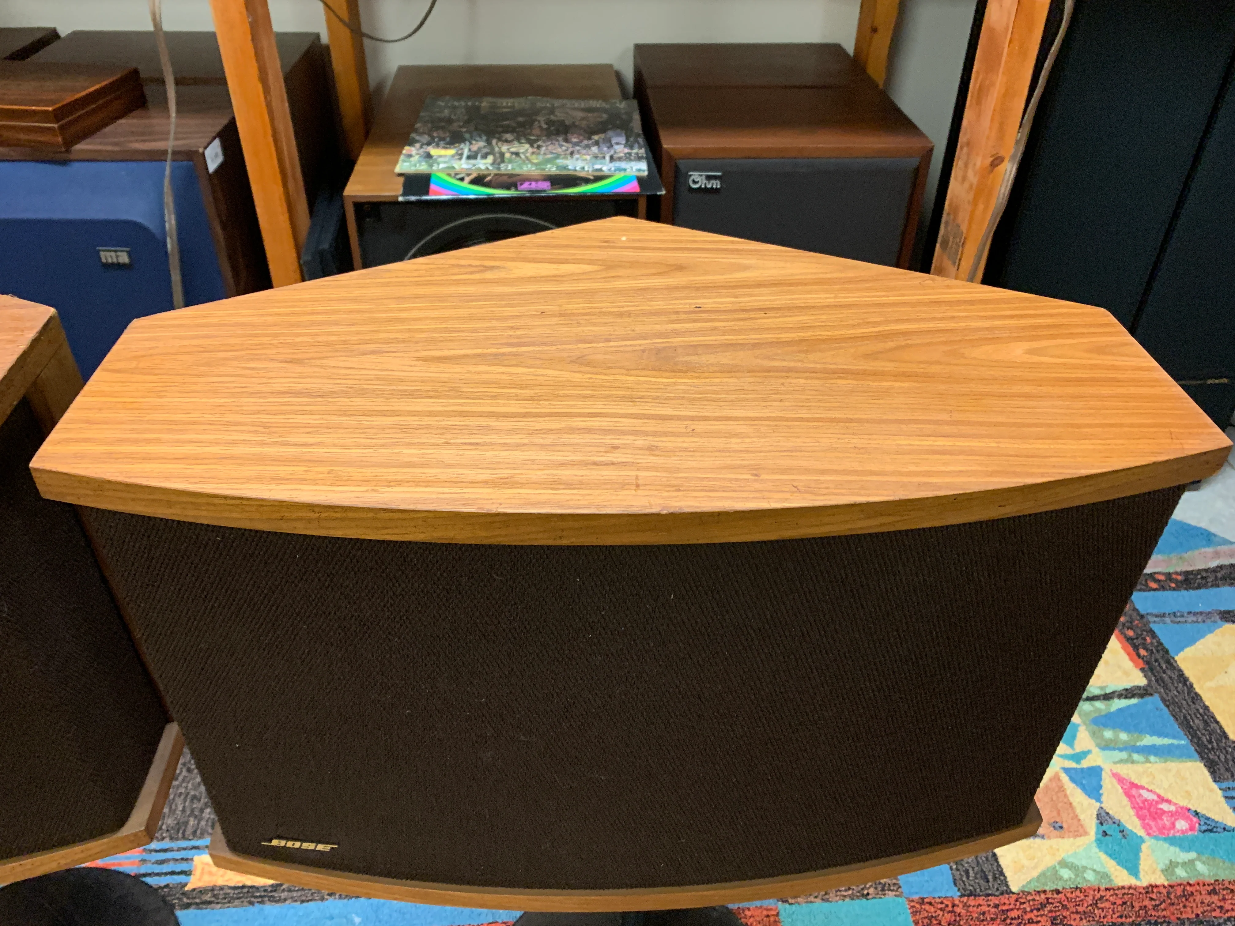 Bose 901 Series VI with Equalizer and Tulip Stands - Image 4