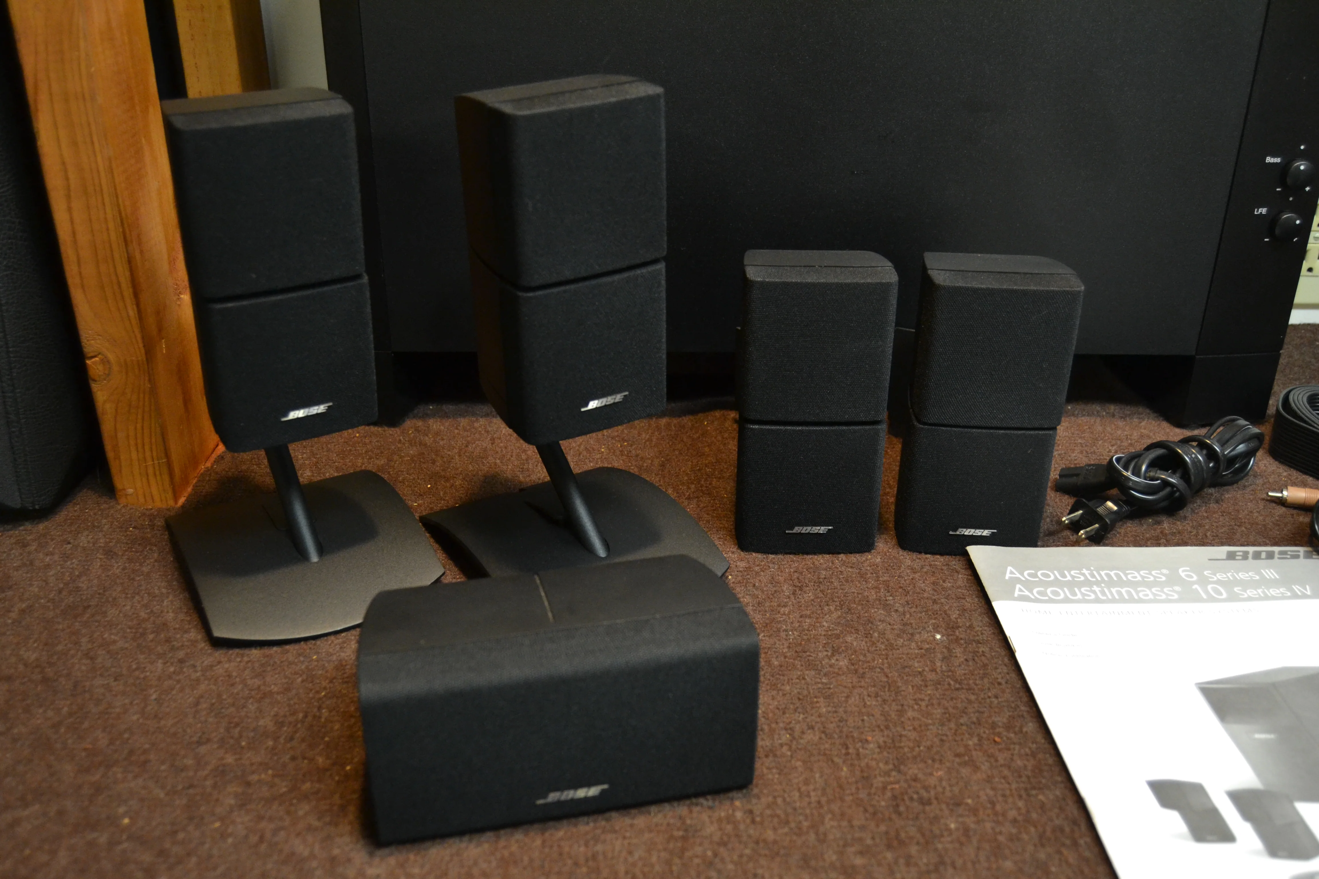 Bose Acoustimass 10 Series IV Speaker System * Shelf Mounts * Wall Mounts * All Cables * Manual - Image 3
