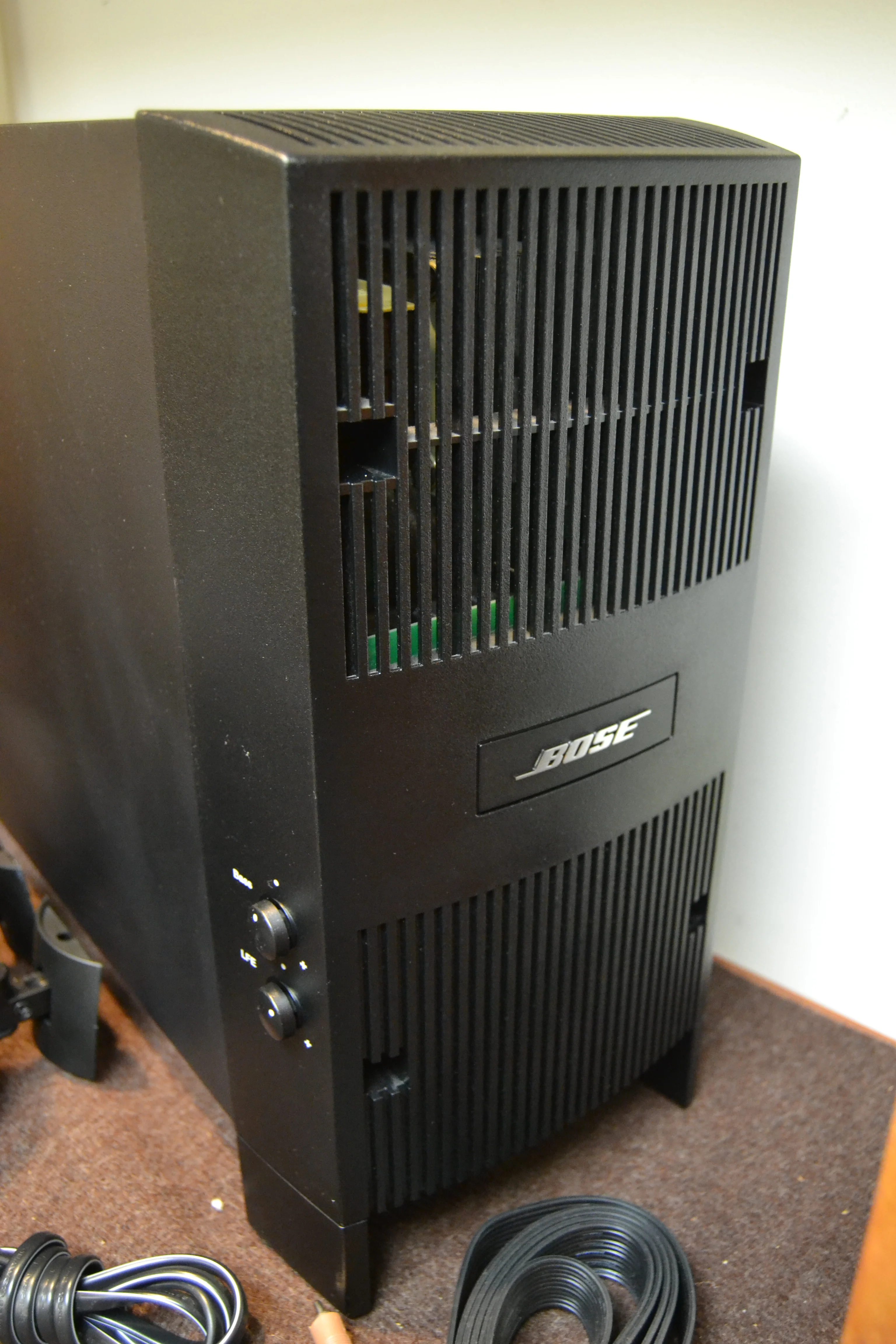 Bose Acoustimass 10 Series IV Speaker System * Shelf Mounts * Wall Mounts * All Cables * Manual - Image 7