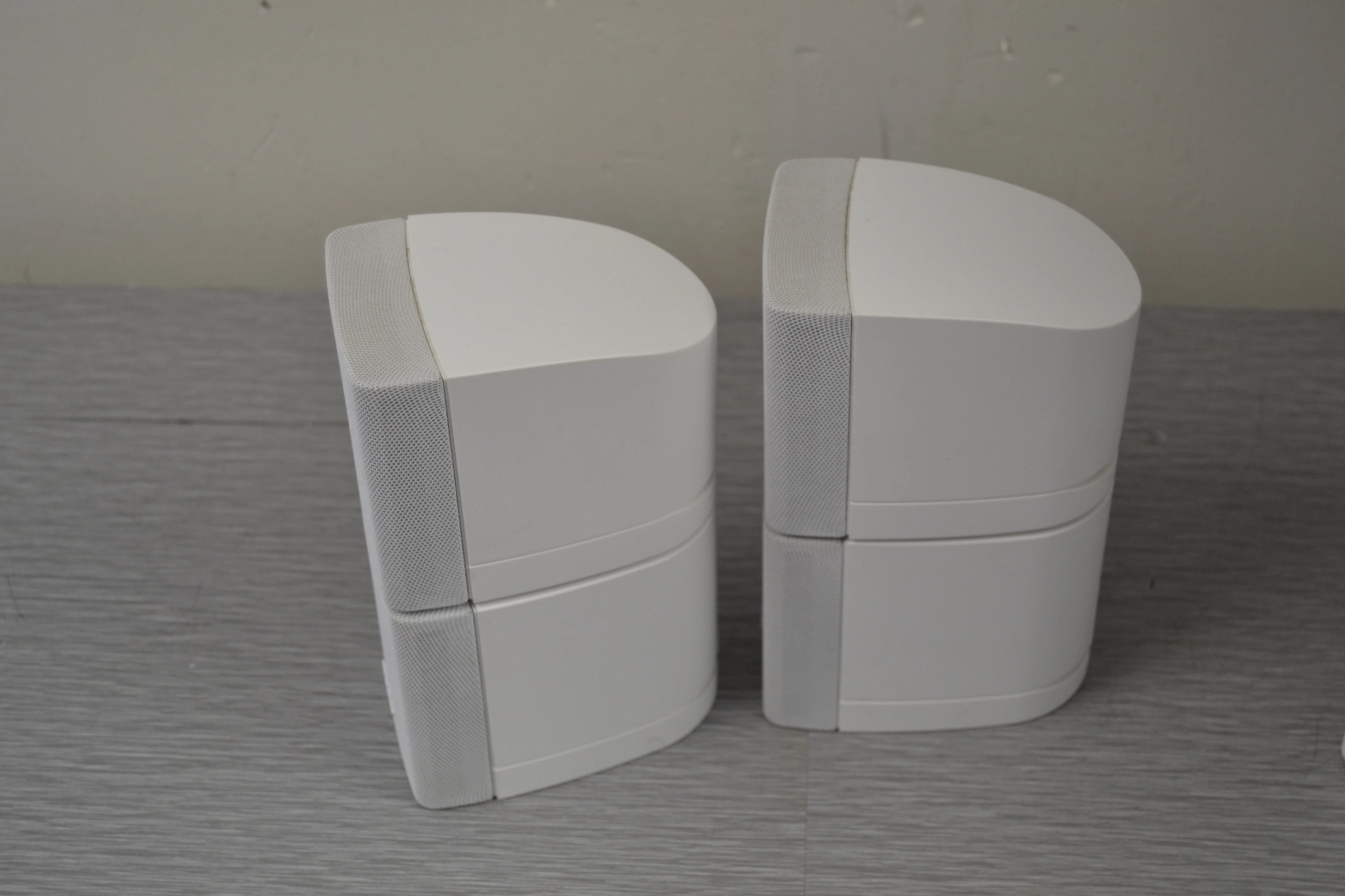 Bose Acoustimass 5 Series III Stereo Speaker System - Image 5