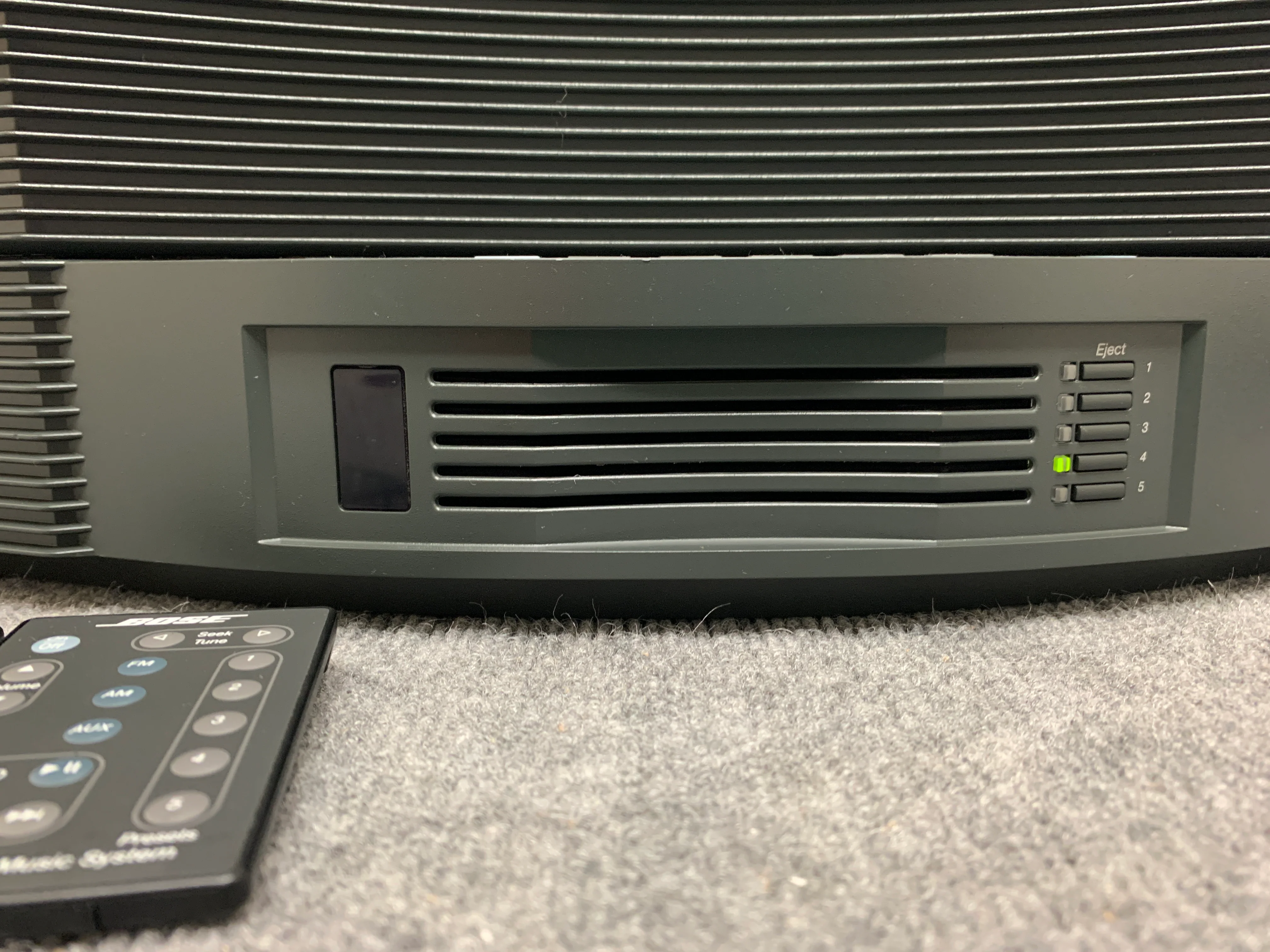 Bose CD-3000 Acoustic Wave CD/Radio & Acoustic Wave CD Changer - Remotes - Image 11