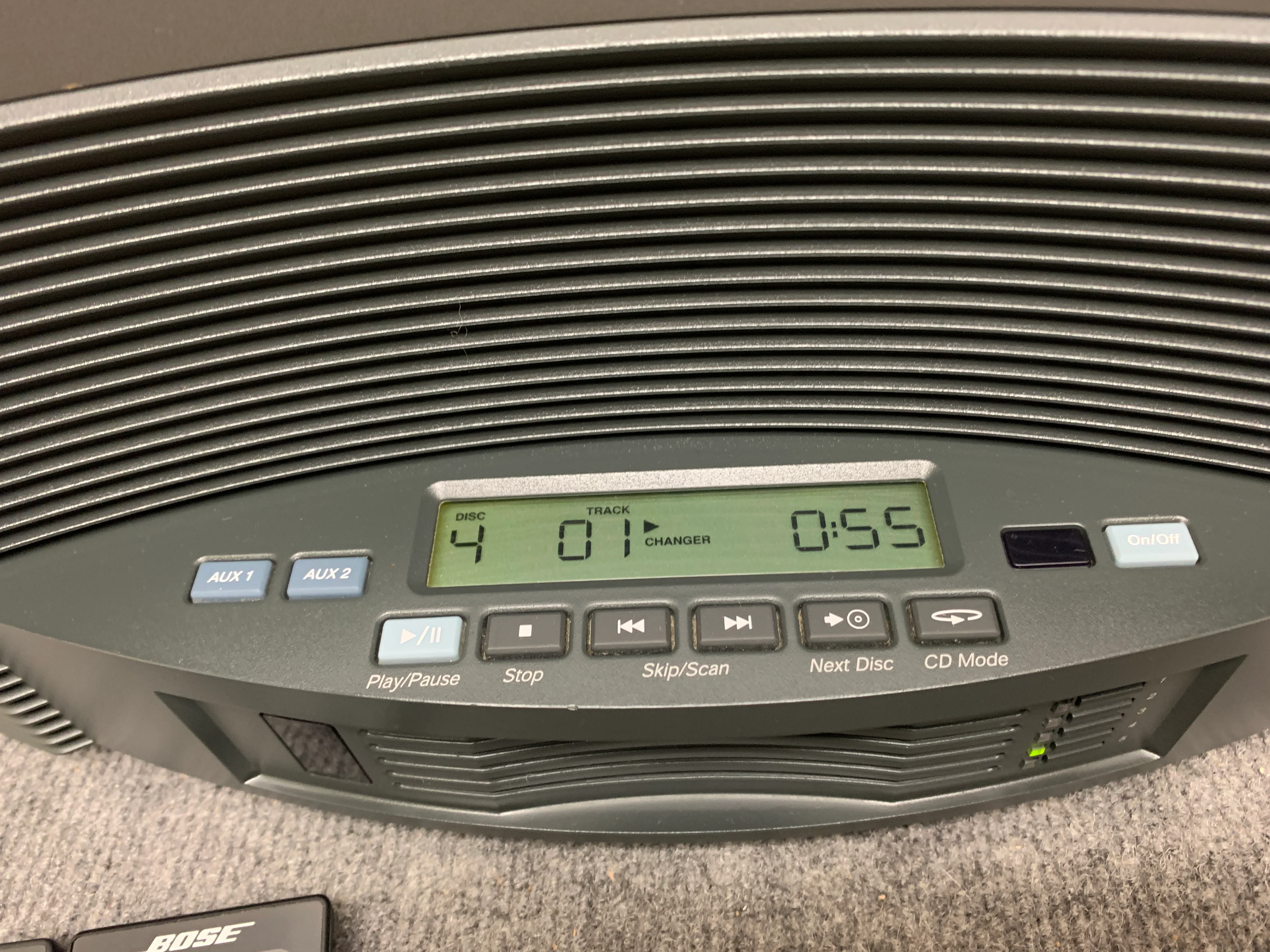 Bose CD-3000 Acoustic Wave CD/Radio & Acoustic Wave CD Changer - Remotes - Image 12