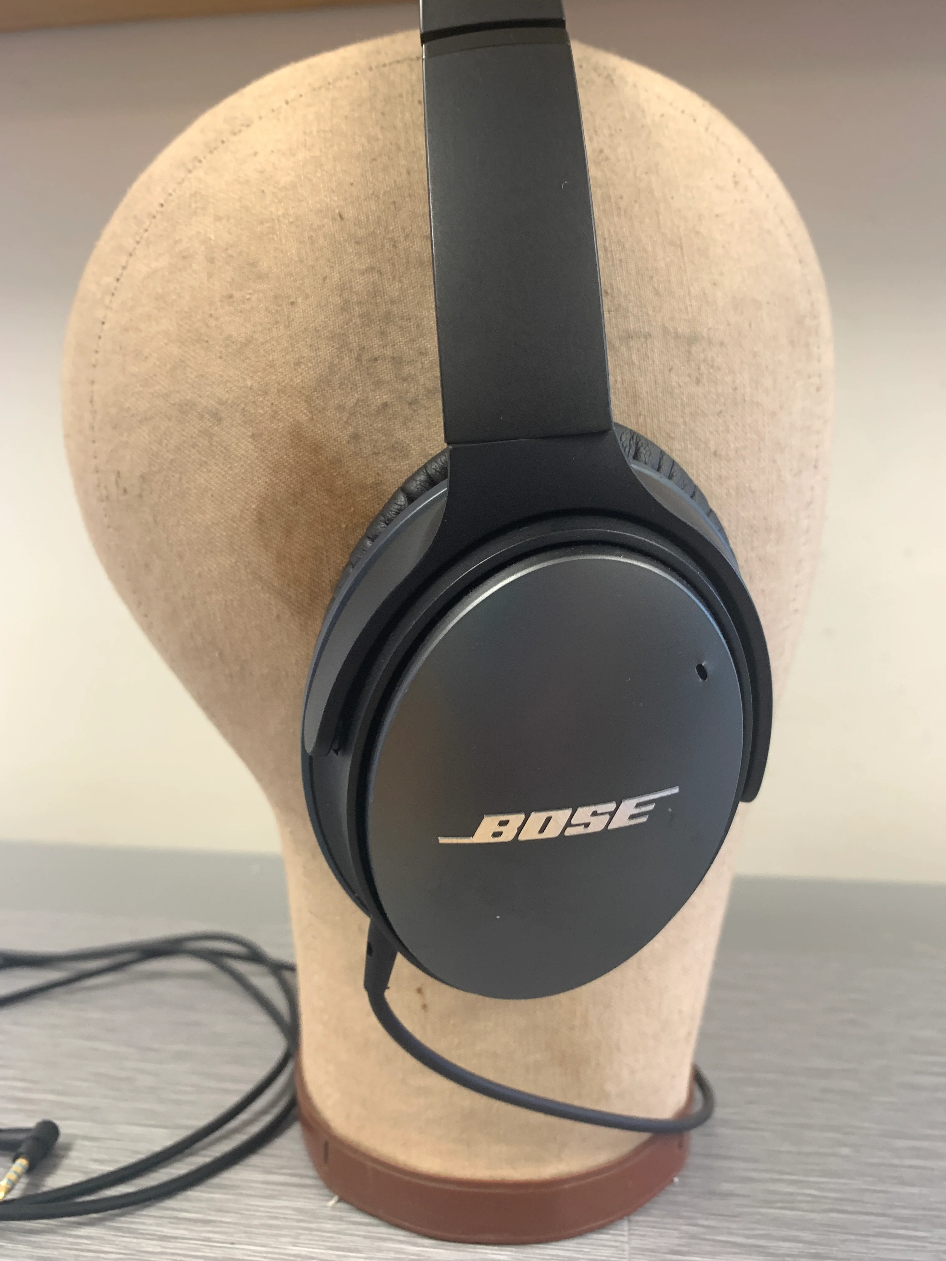 BOSE QuietComfort 25 Headphones - Image 3