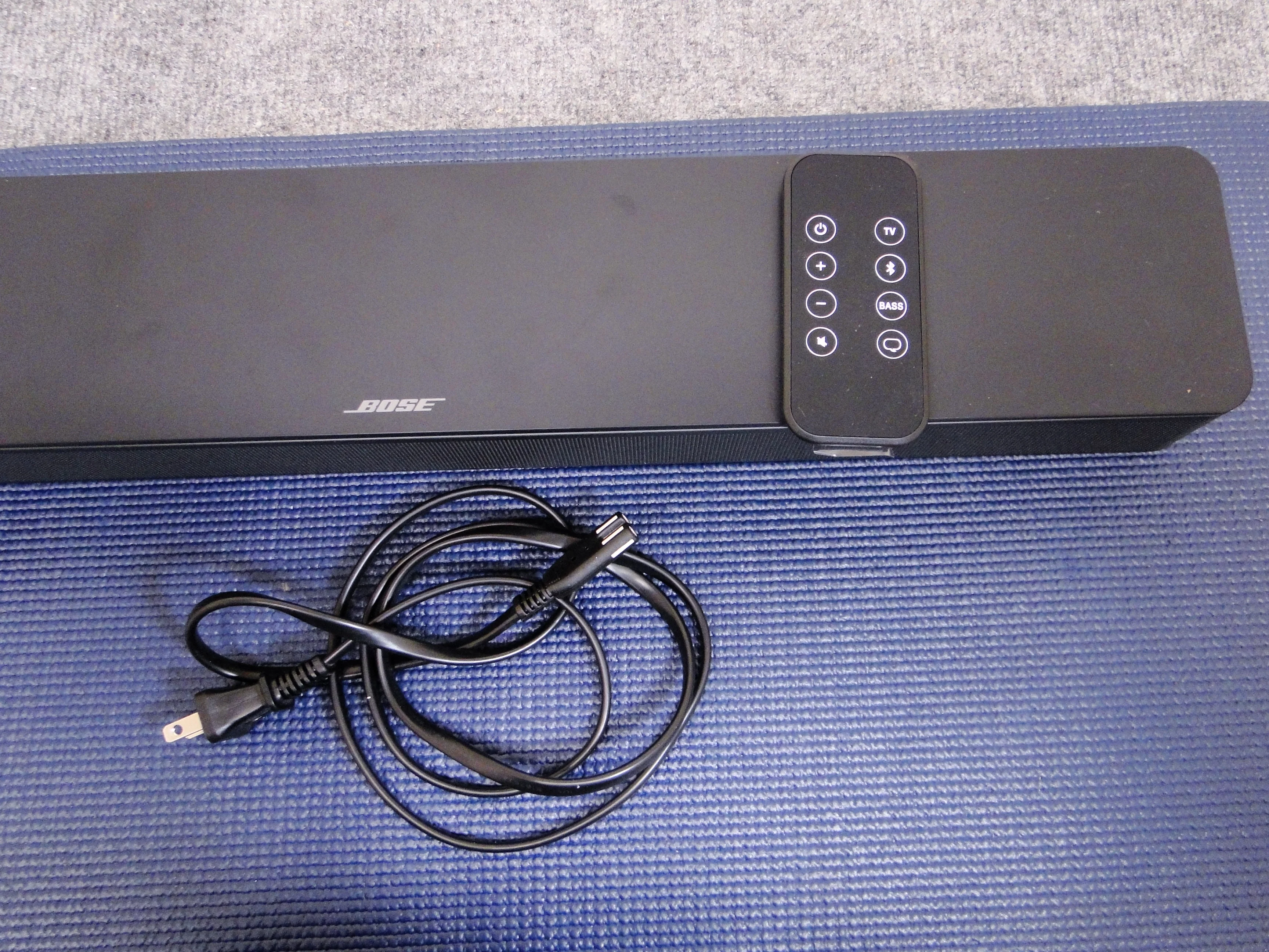Bose TV Speaker Sound Bar * Remote * Manual - Image 3