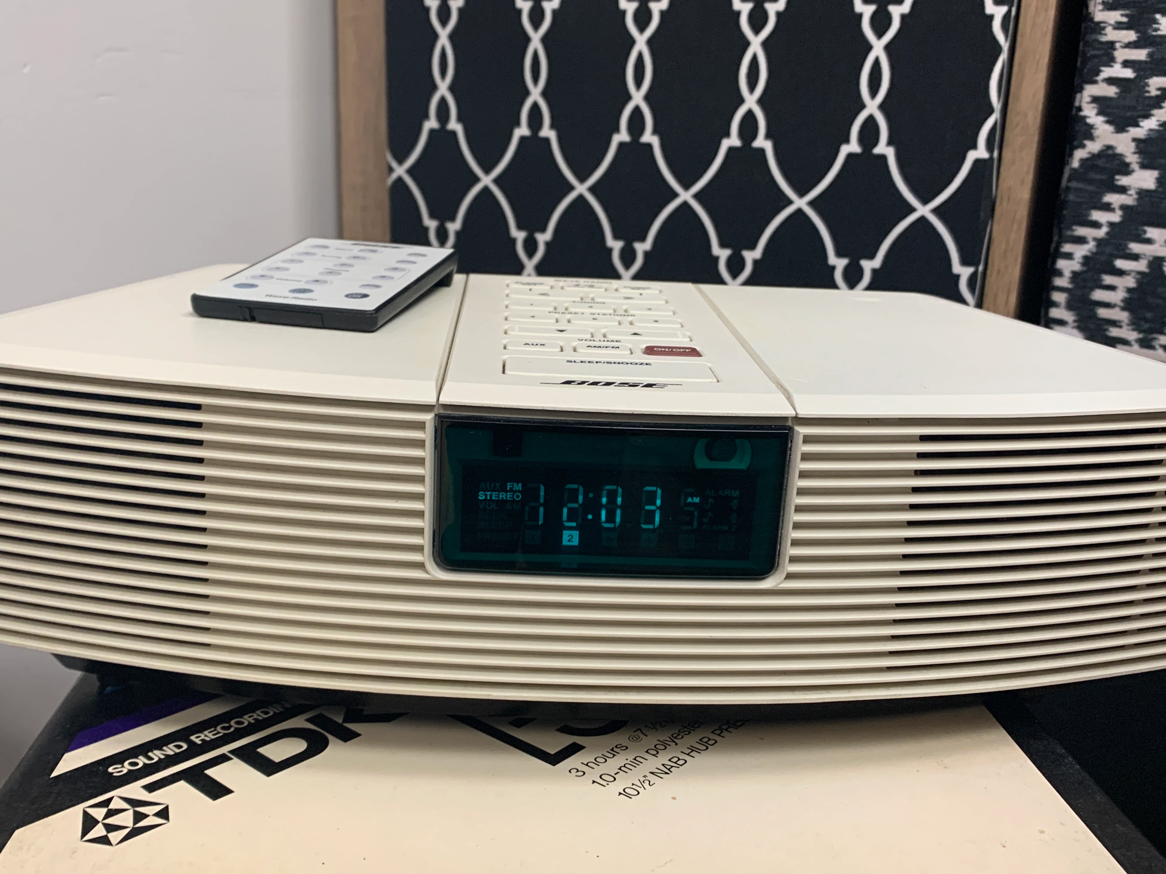 Bose Wave Radio AWR1-1W White w/Remote - Image 5