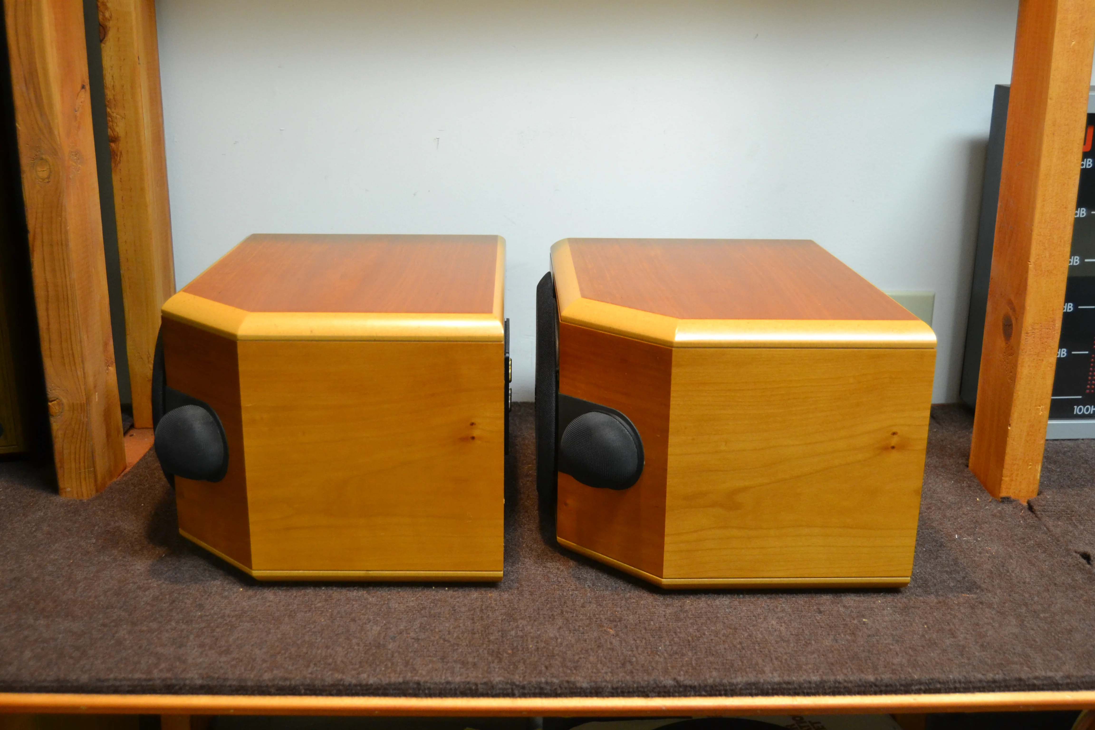 Bower & Wilkins B&W CDM1 SE Bookshelf Speakers - Image 12