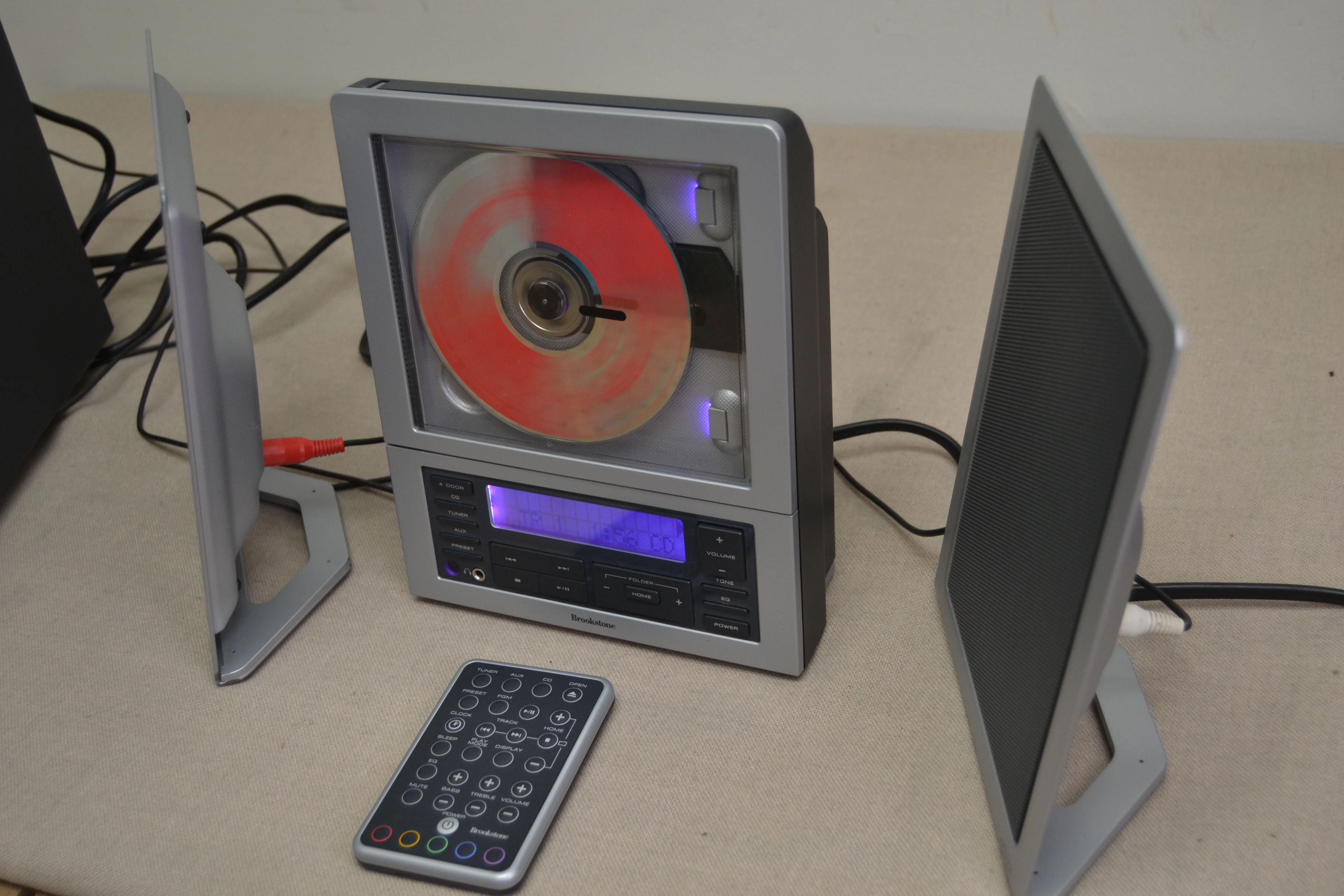 Brookstone Wafer Thin CD System with MP3 and Subwoofer * Remote - Image 11