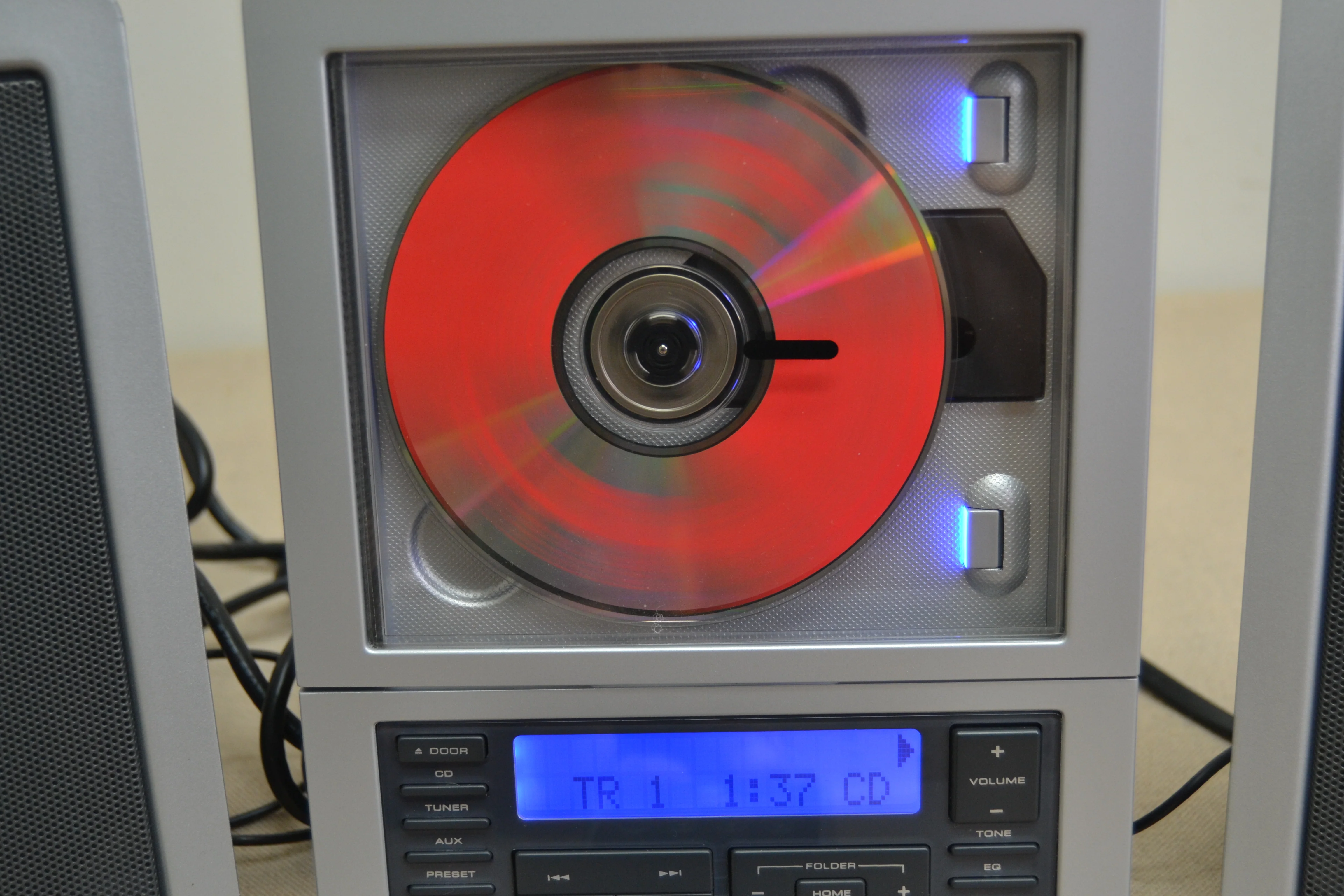 Brookstone Wafer Thin CD System with MP3 and Subwoofer * Remote - Image 8