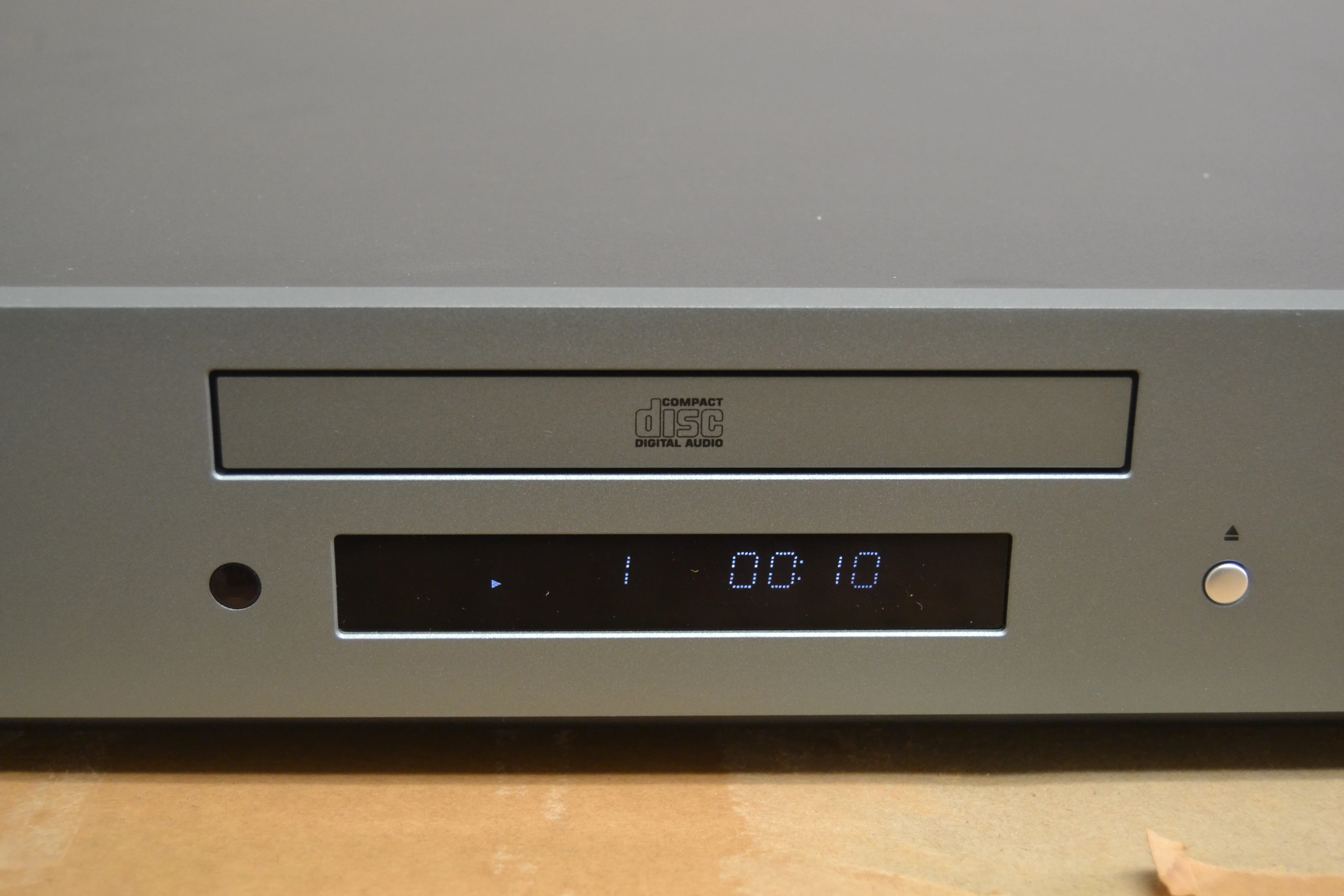 Cambridge Audio AXC35 SIngle CD Player * Box - Image 10