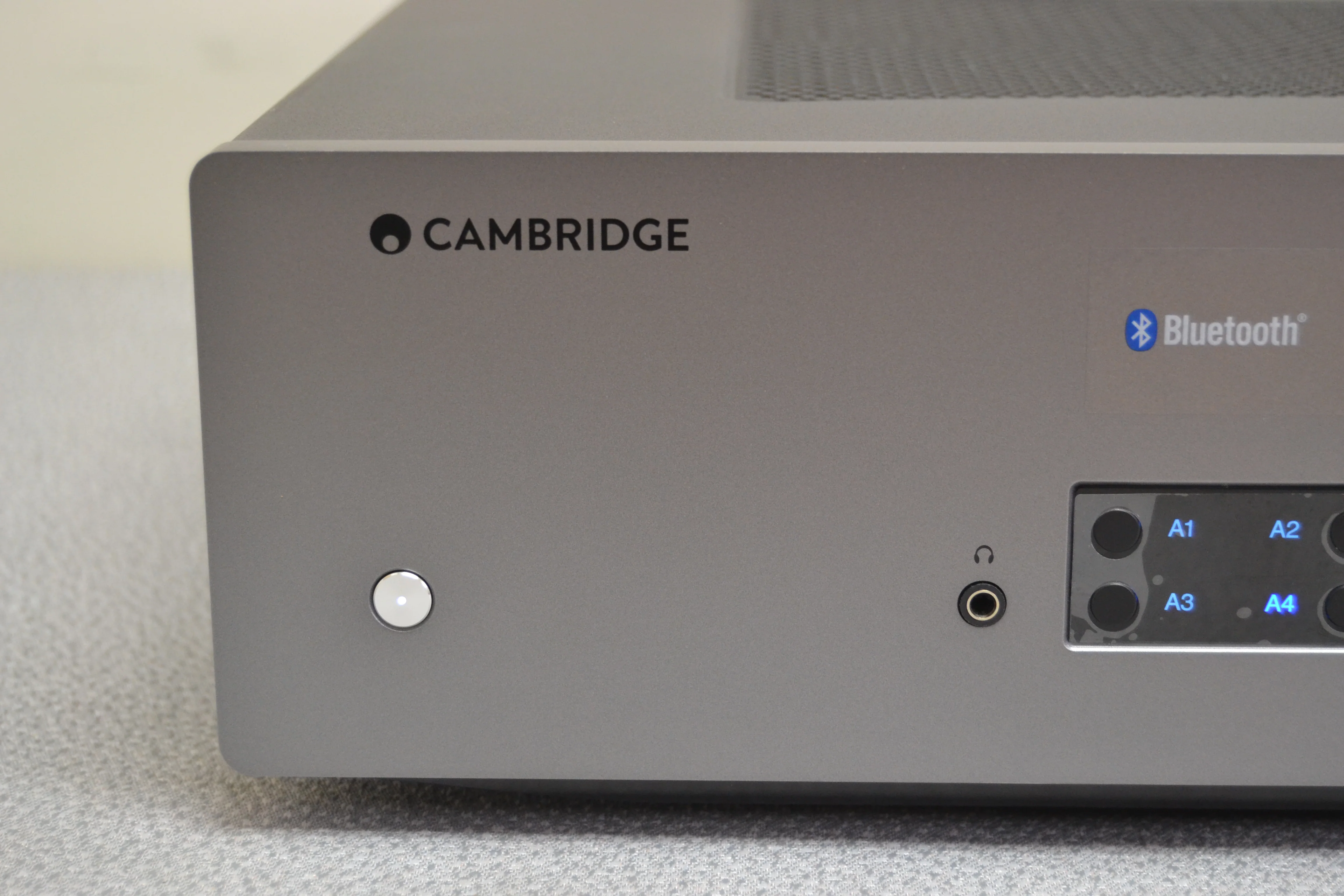 Cambridge Audio CX-A81 Integrated Amplifier * HiRes Audio * Bluetooth * Remote - Image 3