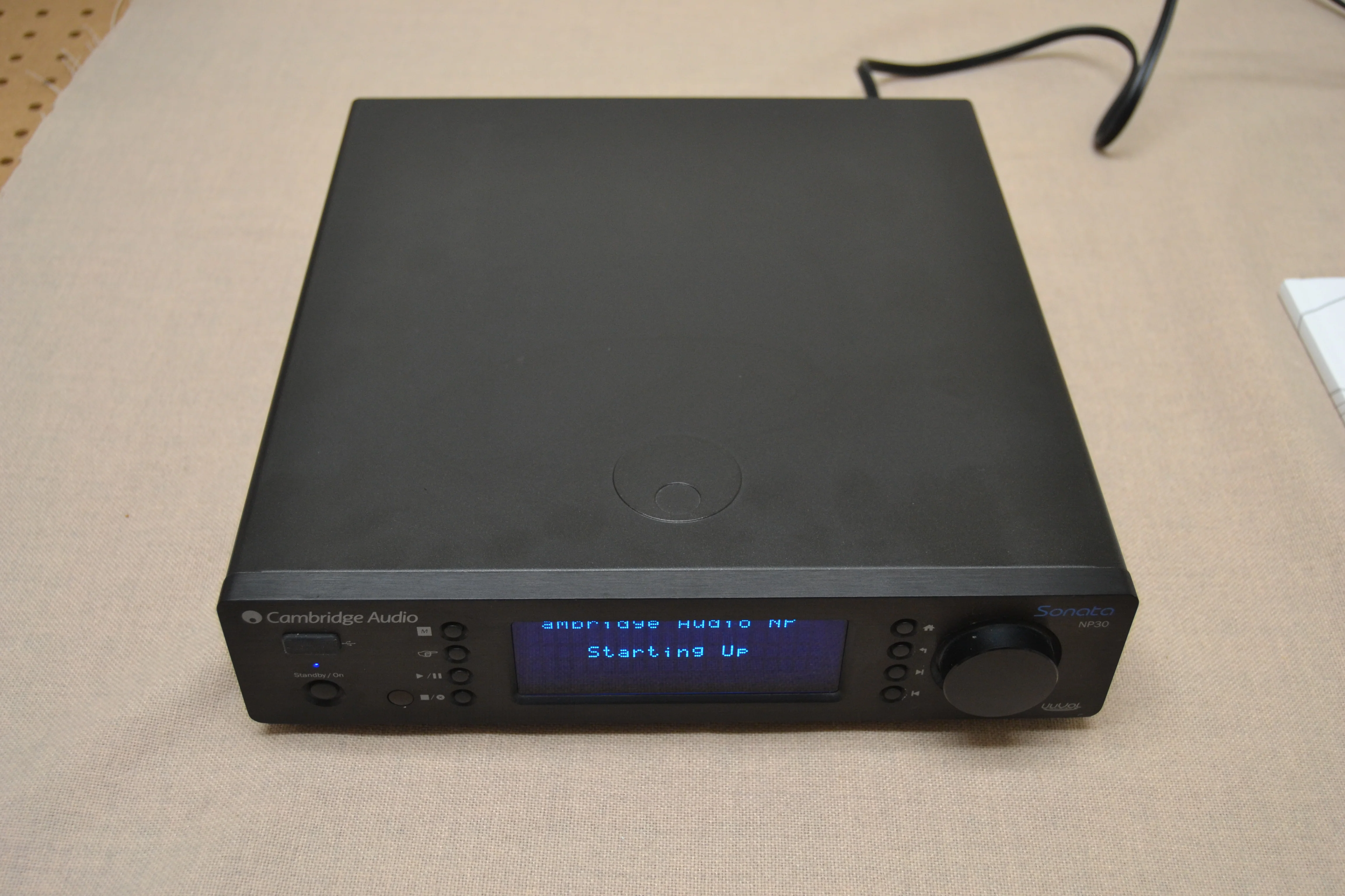 Cambridge Audio NP-30 Network Audio Player * Apple iPad Mini * Box * Manual * Remote - Image 3