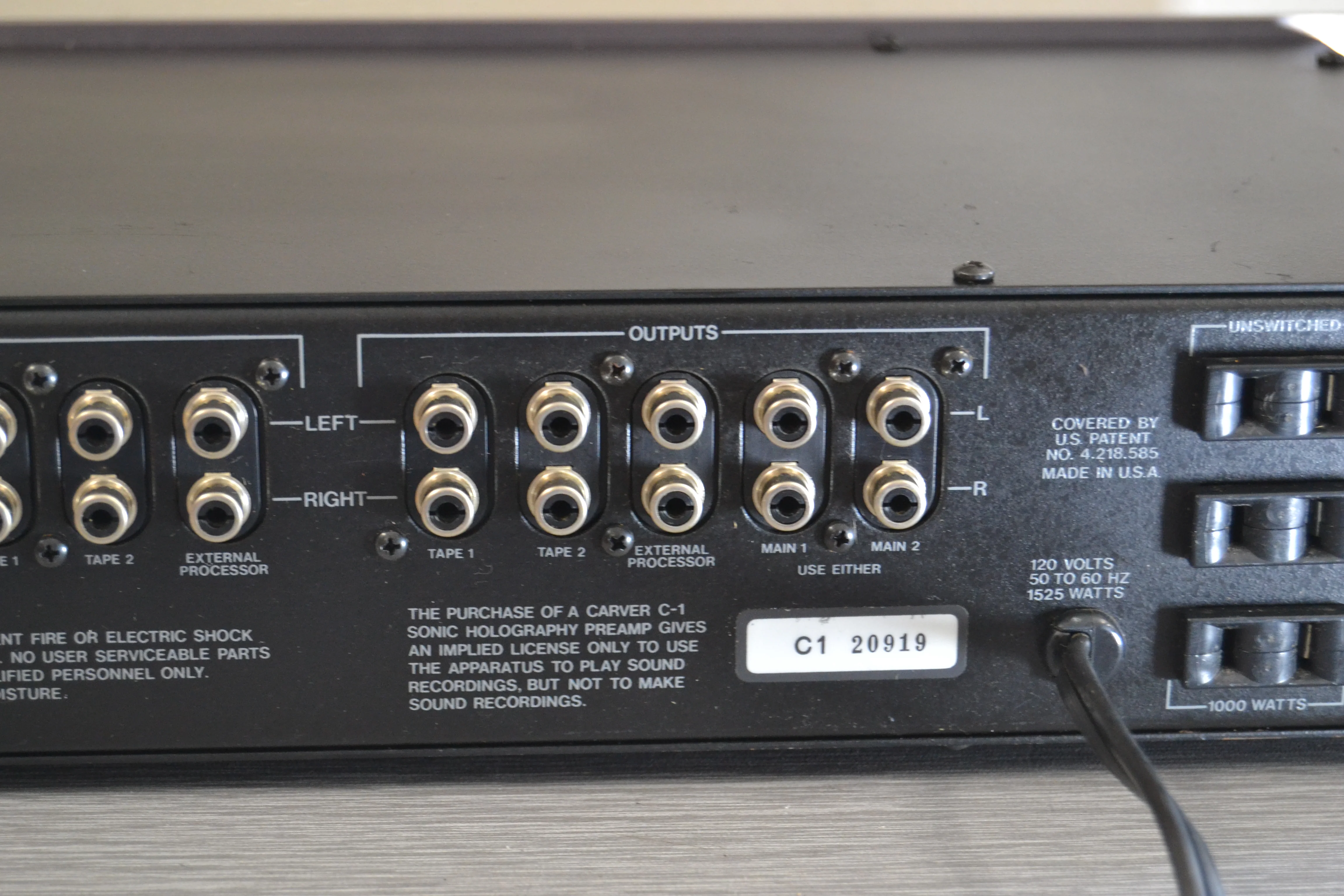 Carver C1 Stereo Sonic Holography Preamplifier - Image 13