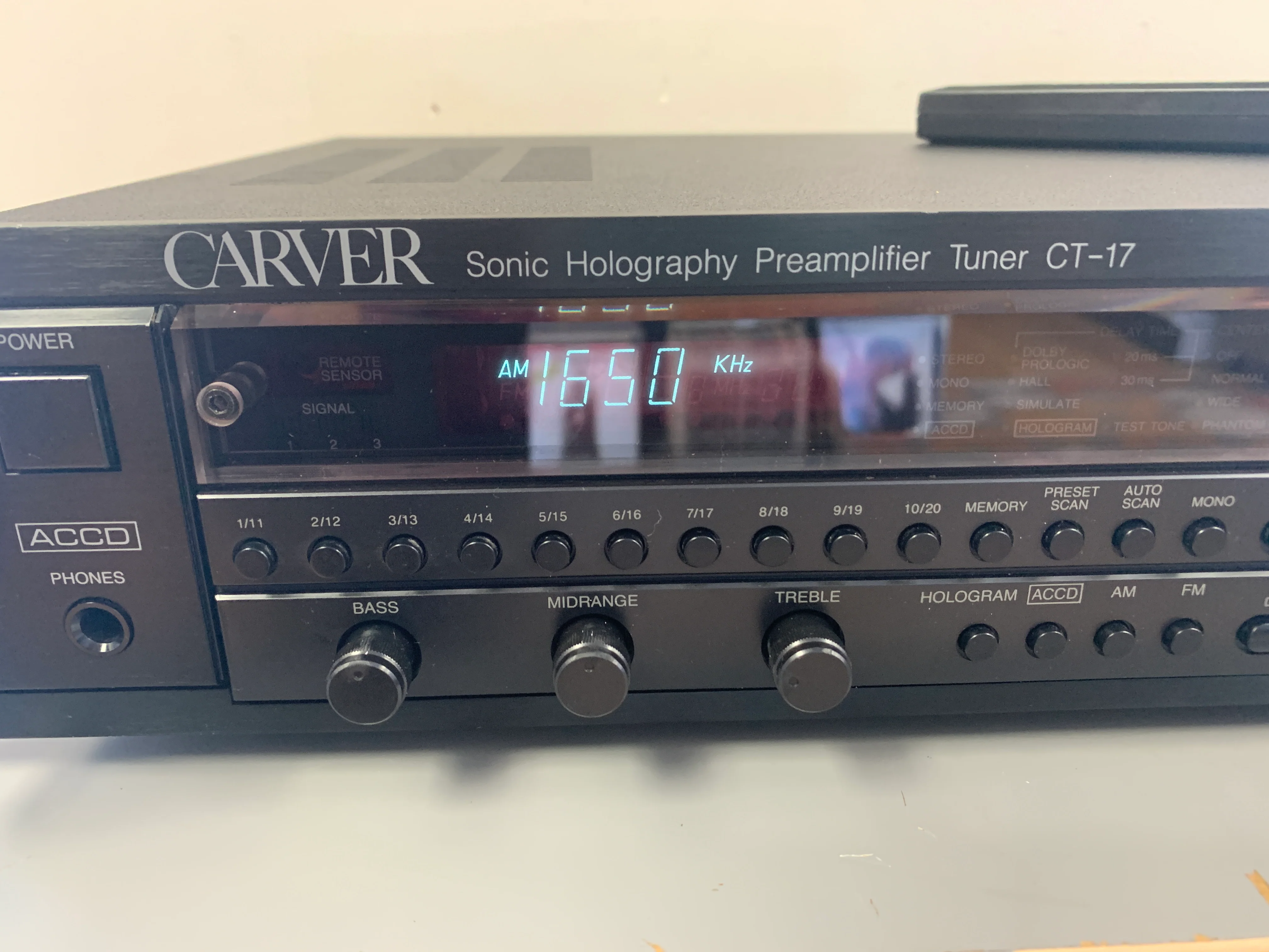 Carver CT-17 Tuner Preamplifier * Remote - Image 6