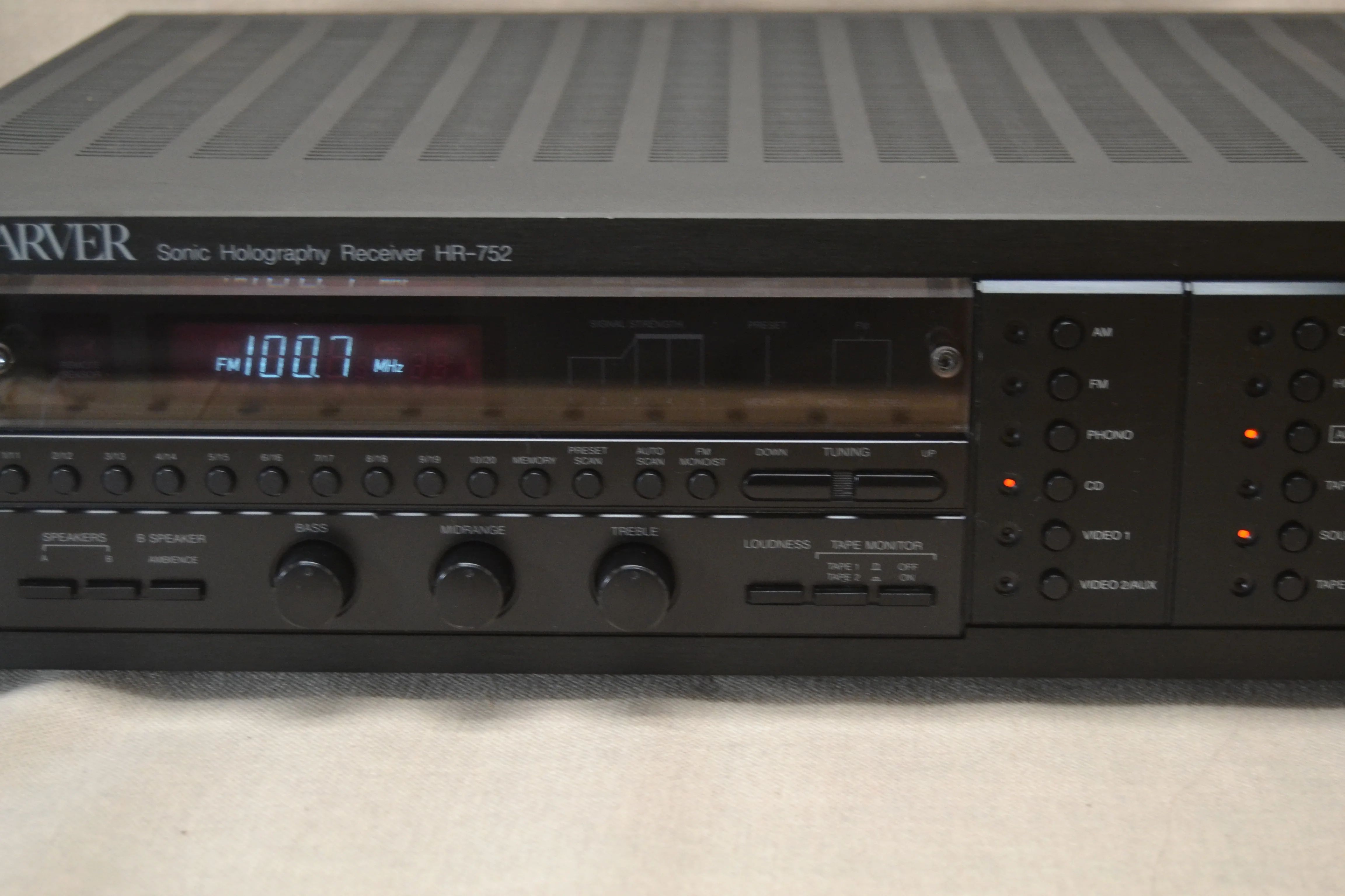 Carver HR-752 Stereo Holographic Receiver * 100W RMS * 1989 - Image 3