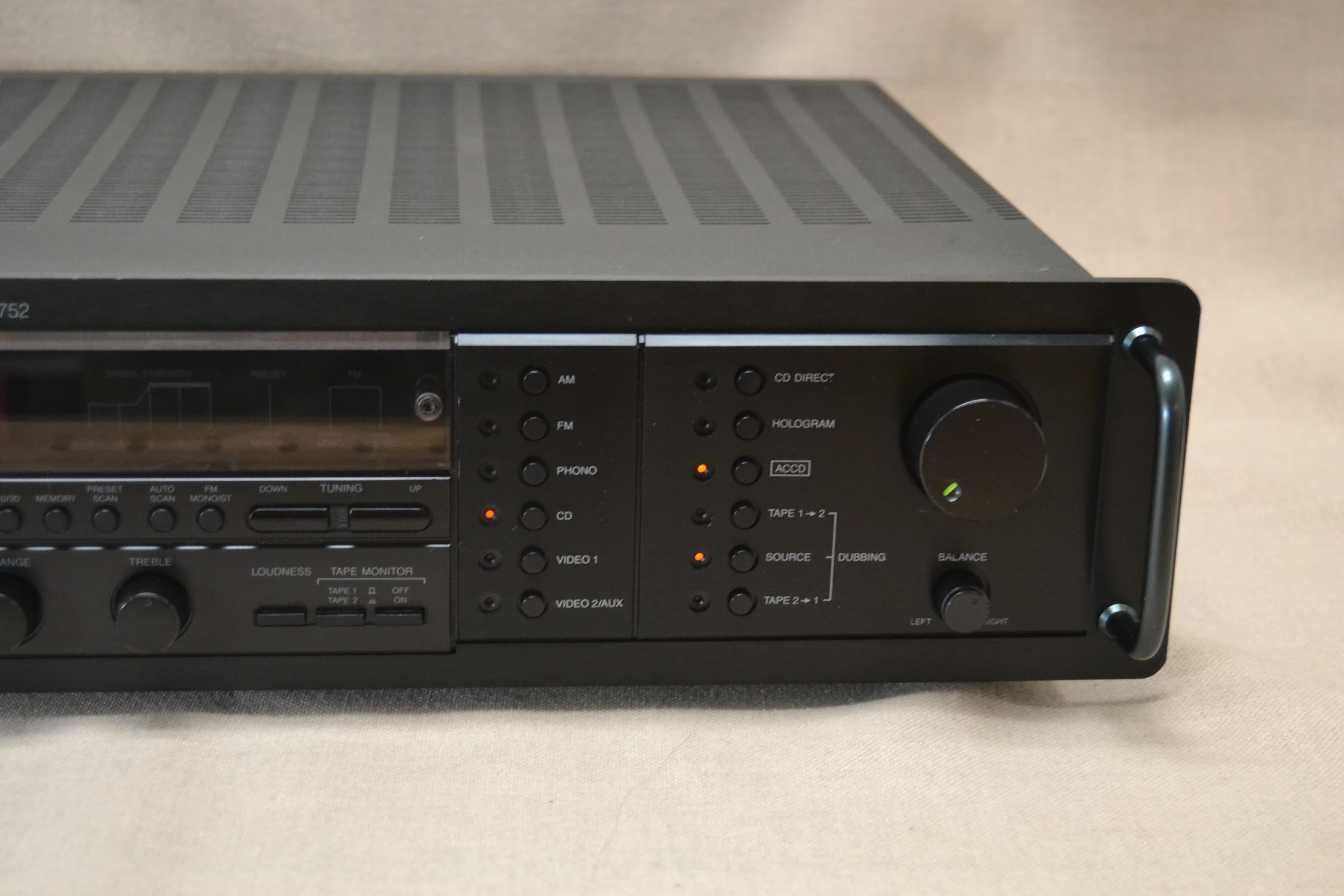 Carver HR-752 Stereo Holographic Receiver * 100W RMS * 1989 - Image 4