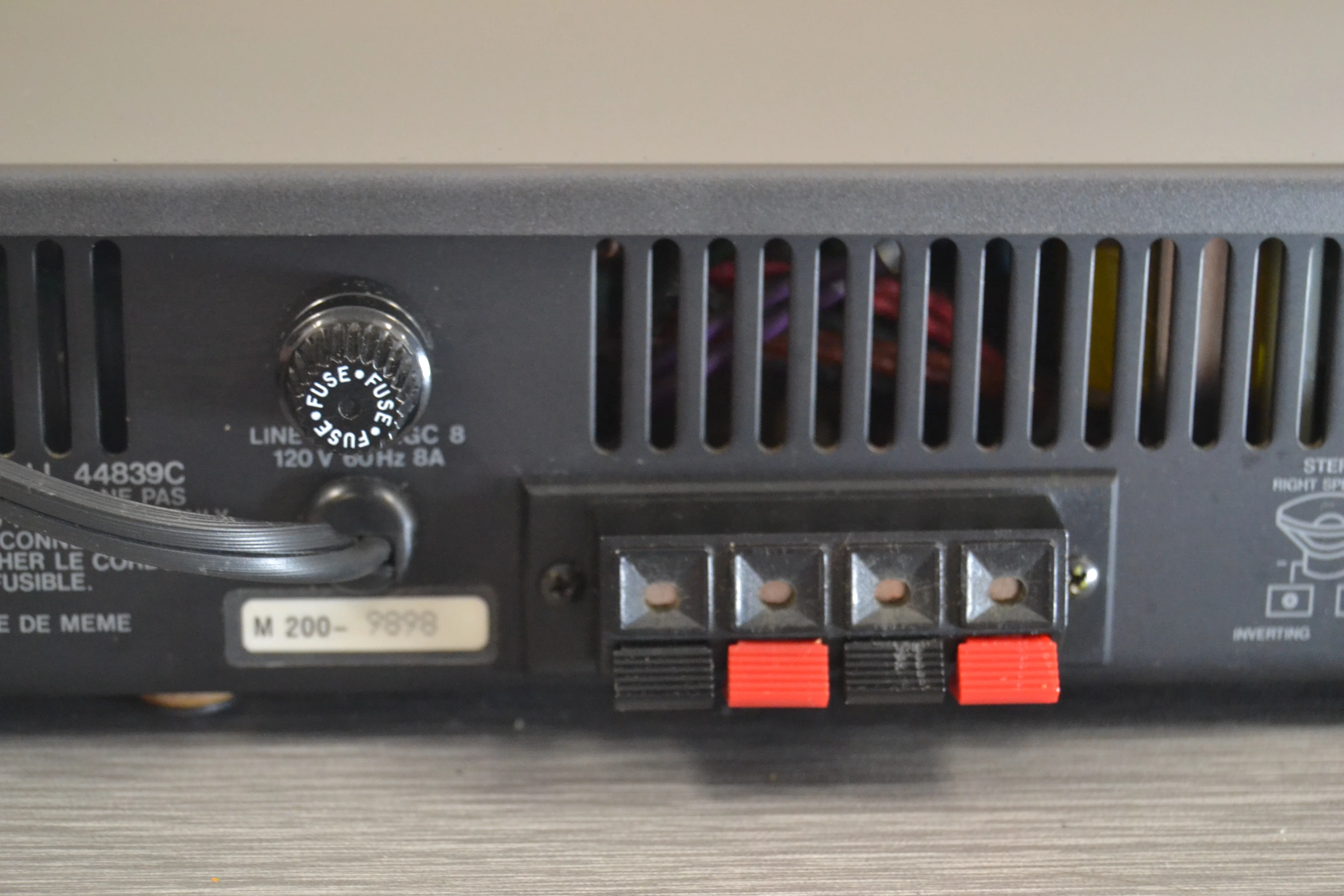Carver M-200t Stereo Power Amplifier - Image 11