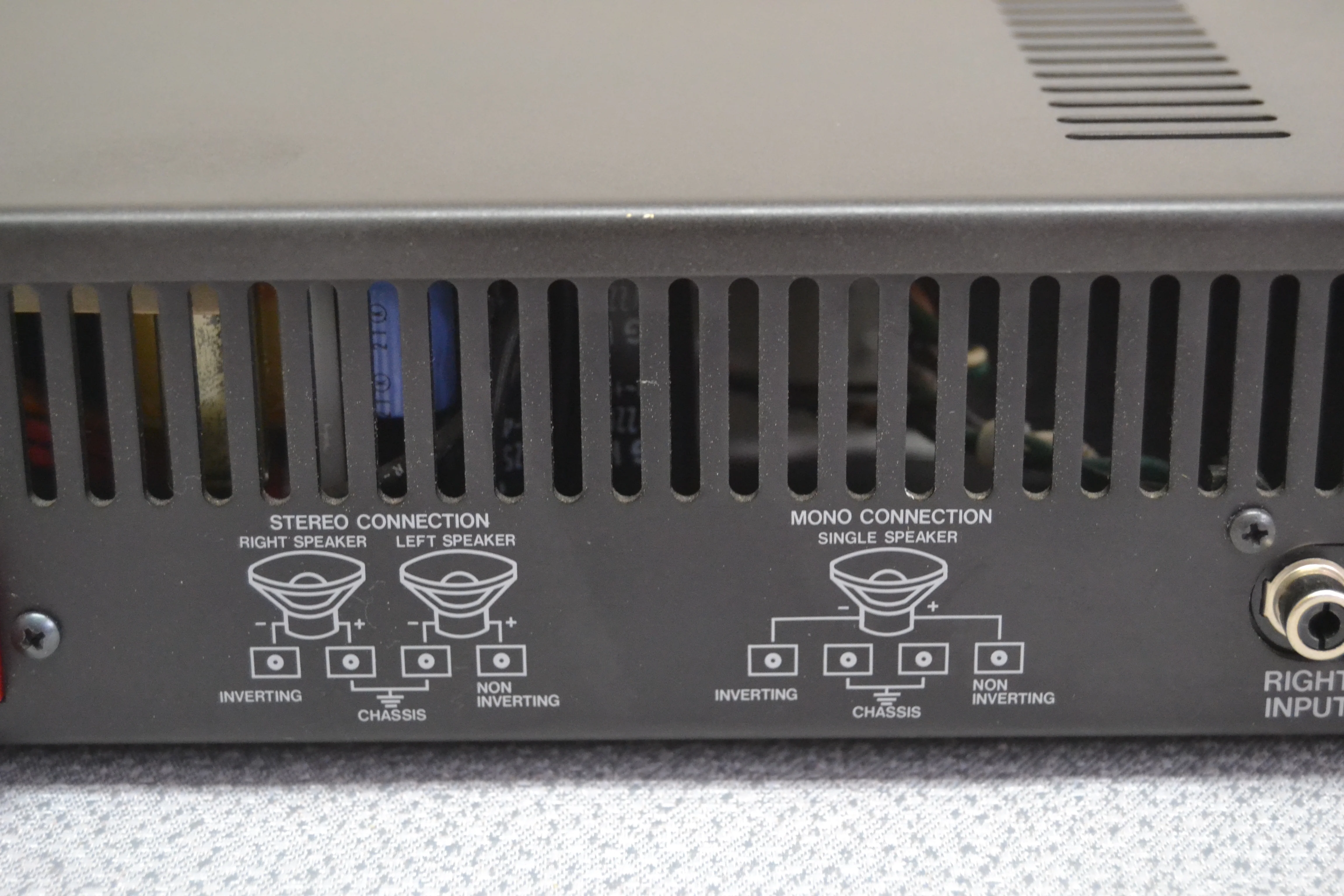 Carver M-200T Stereo Power Amplifier * 120W RMS - Image 10