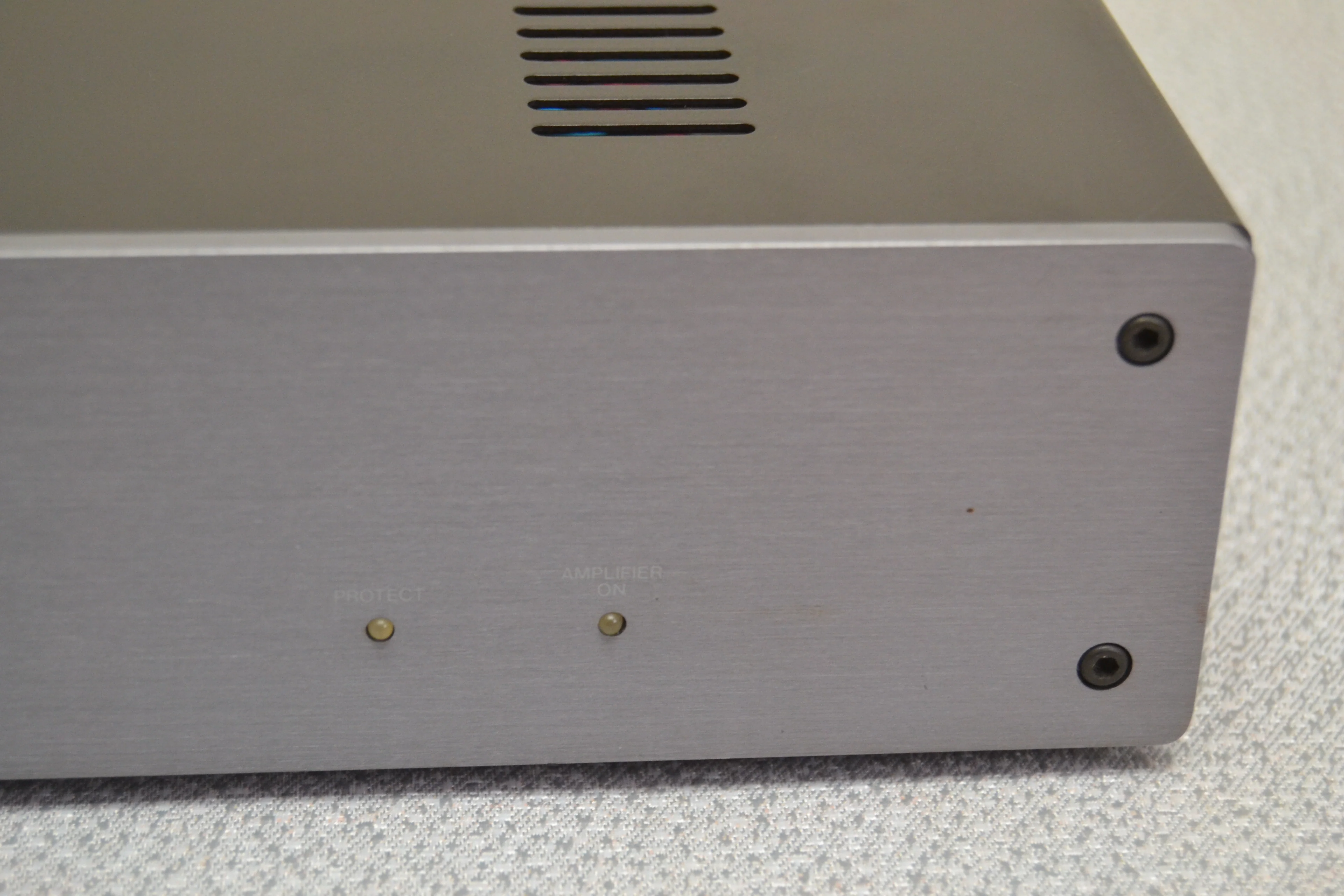 Carver M-200T Stereo Power Amplifier * 120W RMS - Image 4