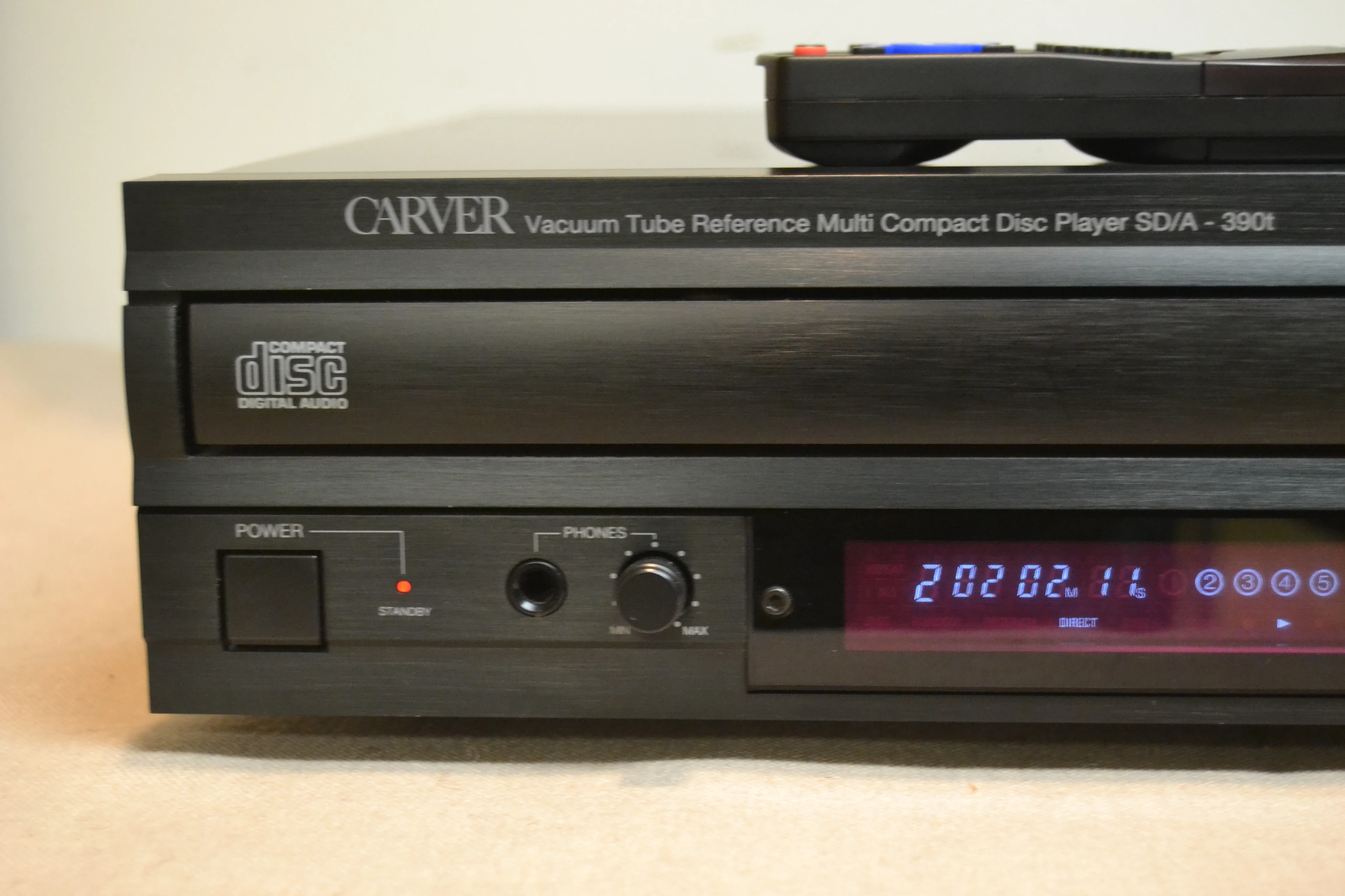 Carver SD/A-390t  5-Disc Carousel CD Player with Vacuum Tube Linear Single-Bit D/A Converter * Remote - Image 4