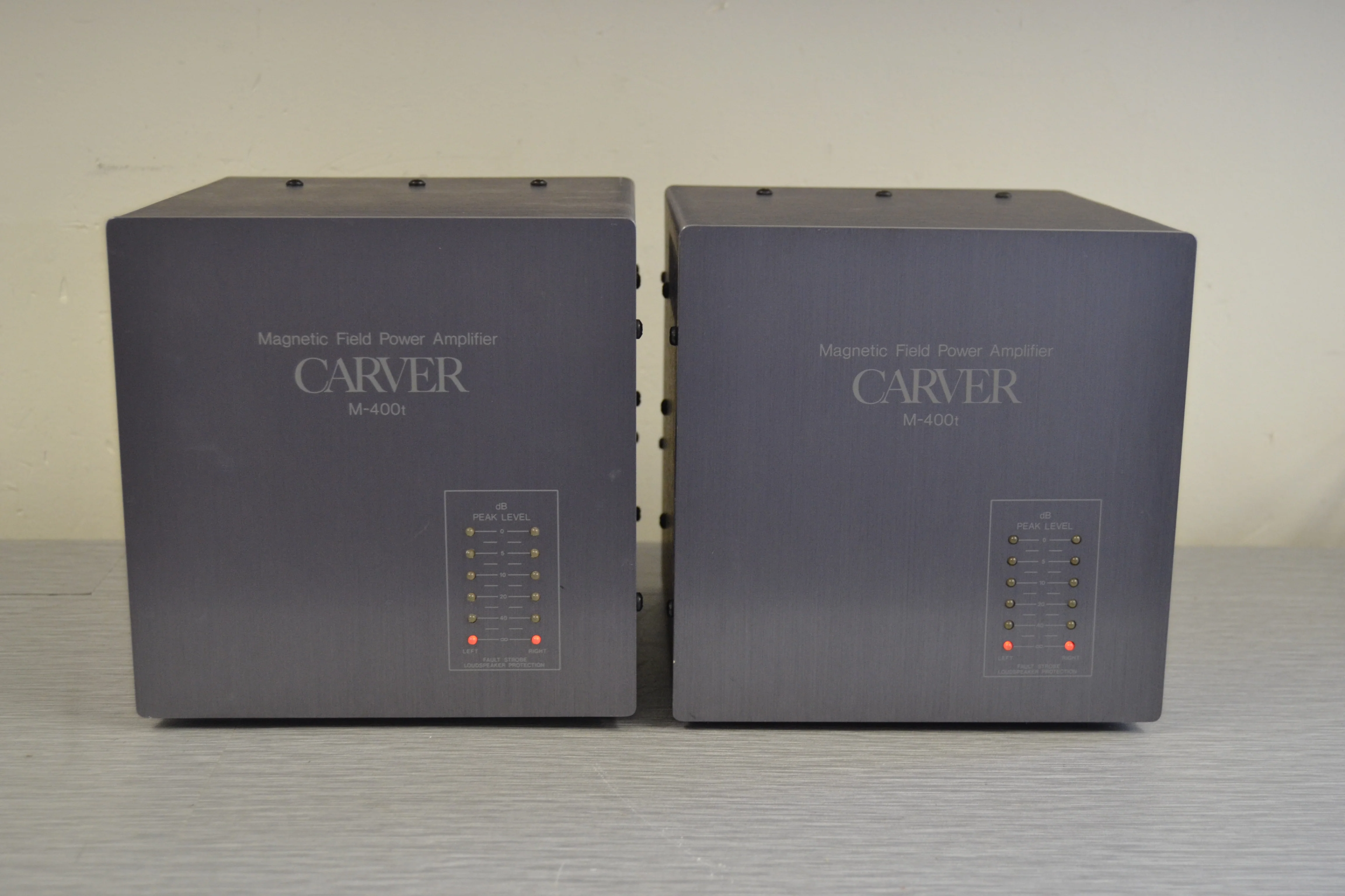 Carver Set of Two M-400t Power Amplifiers * 500W RMS Mono * Recapped !