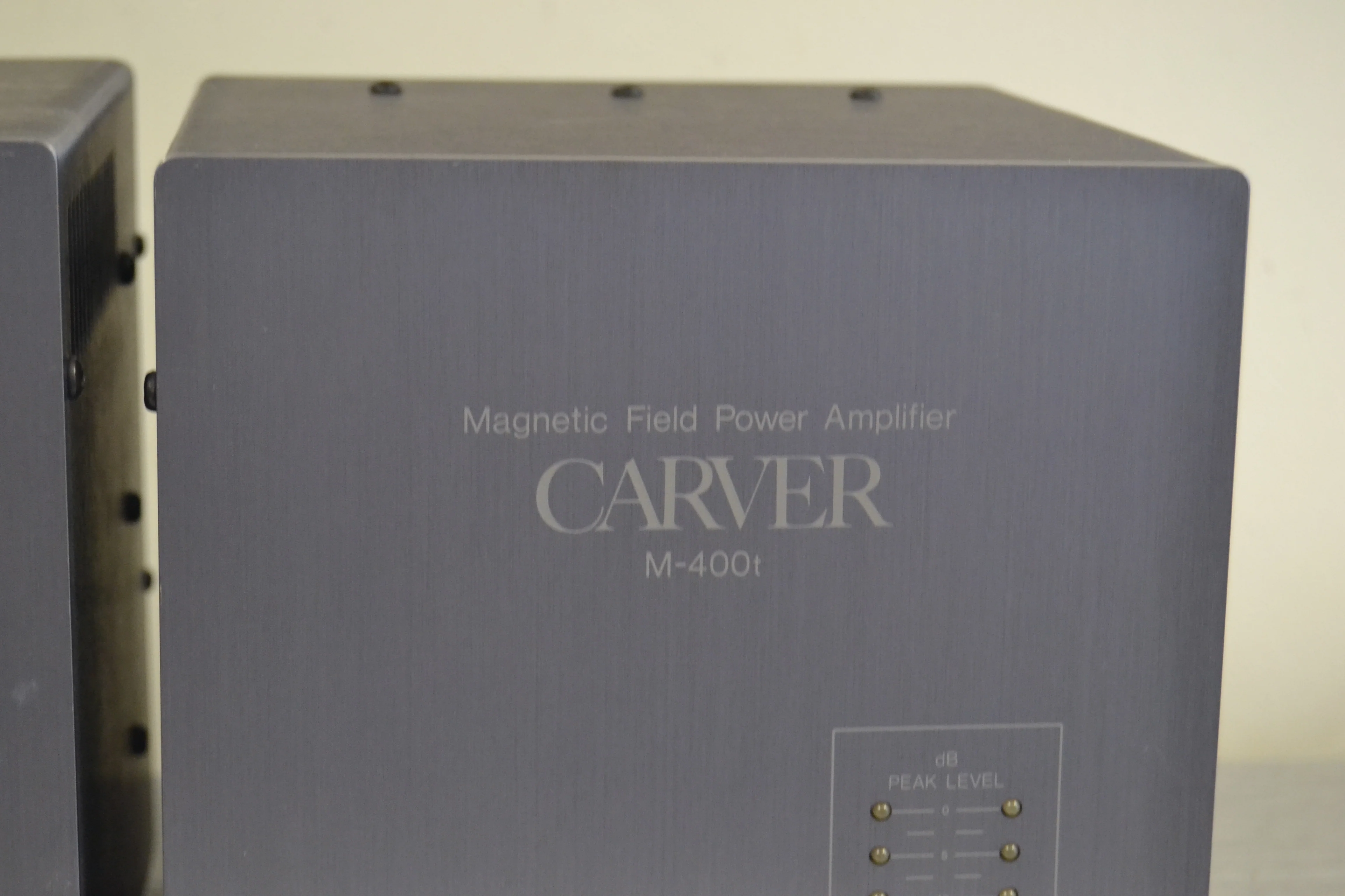 Carver Set of Two M-400t Power Amplifiers * 500W RMS Mono * Recapped ! - Image 3