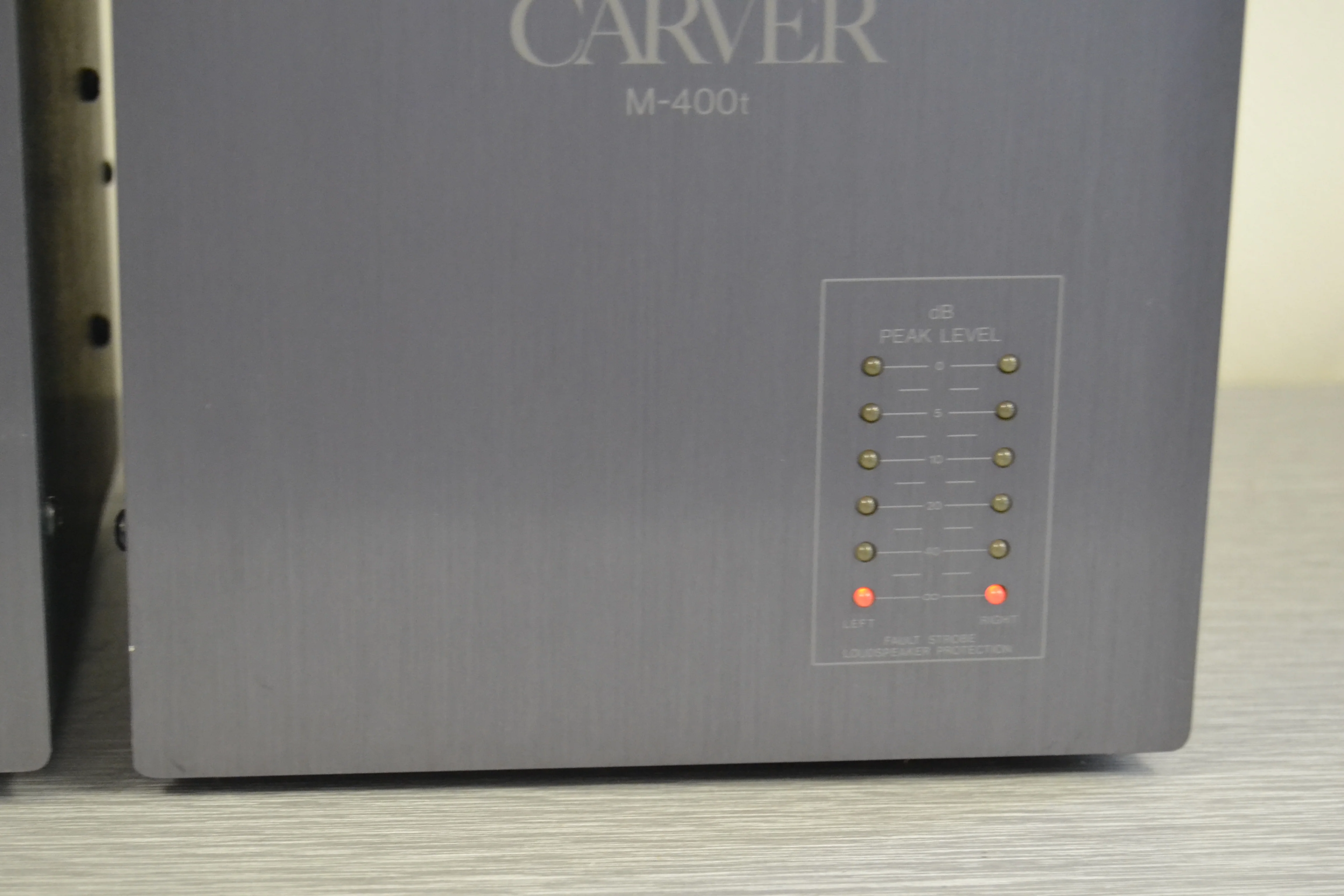 Carver Set of Two M-400t Power Amplifiers * 500W RMS Mono * Recapped ! - Image 4