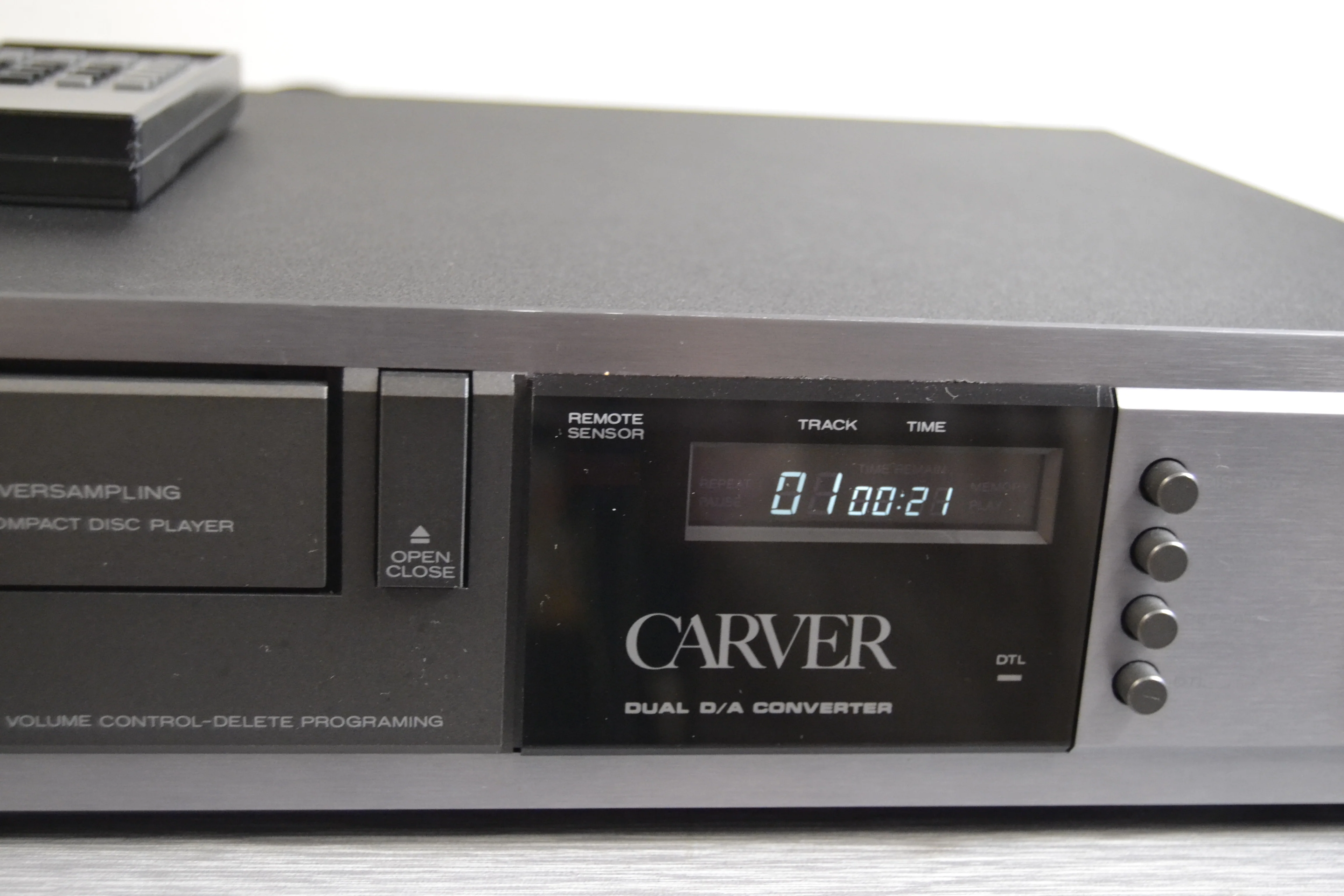 Carver TL-3200 Single CD Player * Remote Control * Manual * 1989 - Image 4