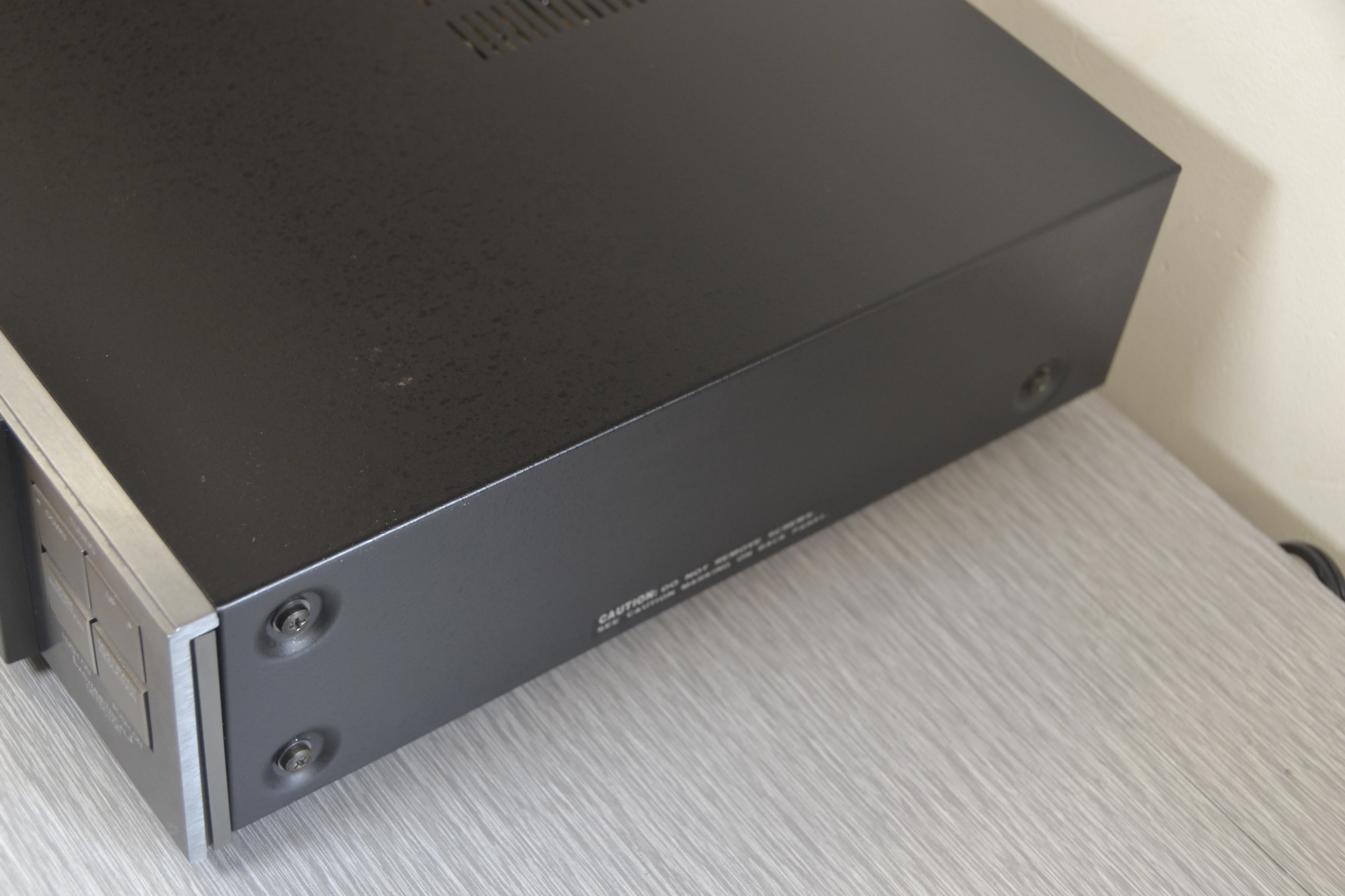 Carver TX-11 Stereo Tuner - Image 7