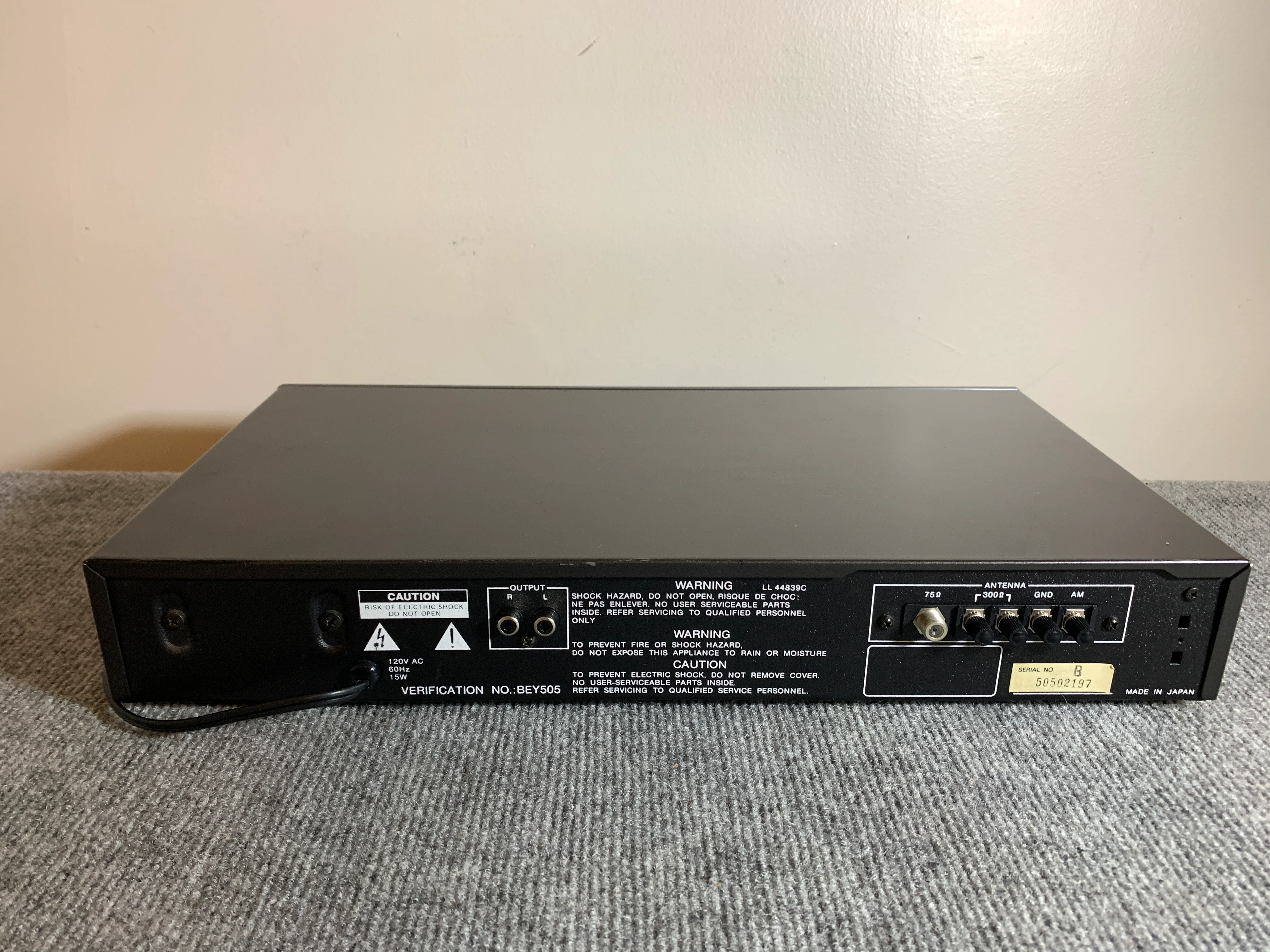 Carver TX-2 Stereo Tuner - Image 9