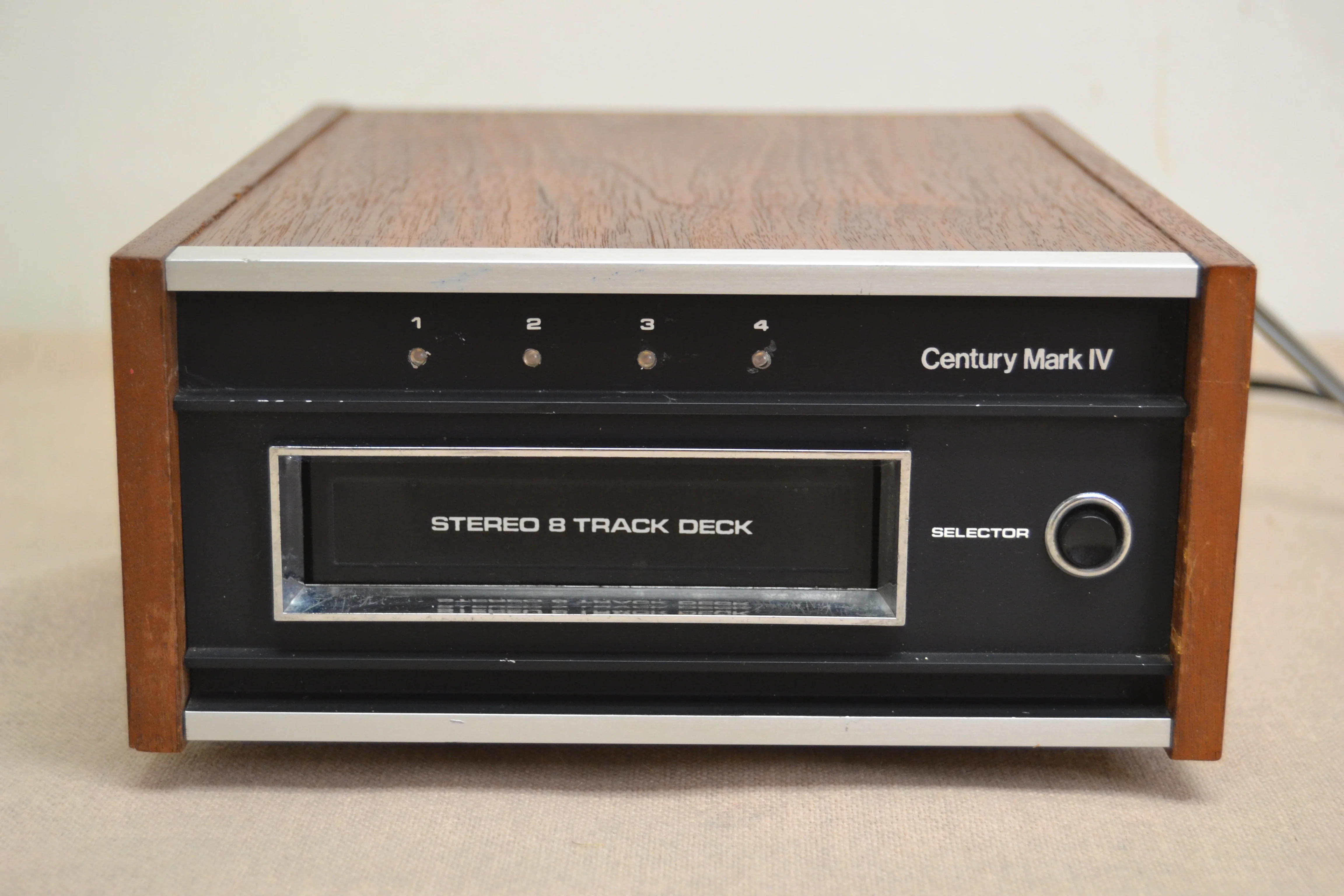 Century Mark IV Model 485 Eight Track Player * Fully Serviced New Belts * - Image 7