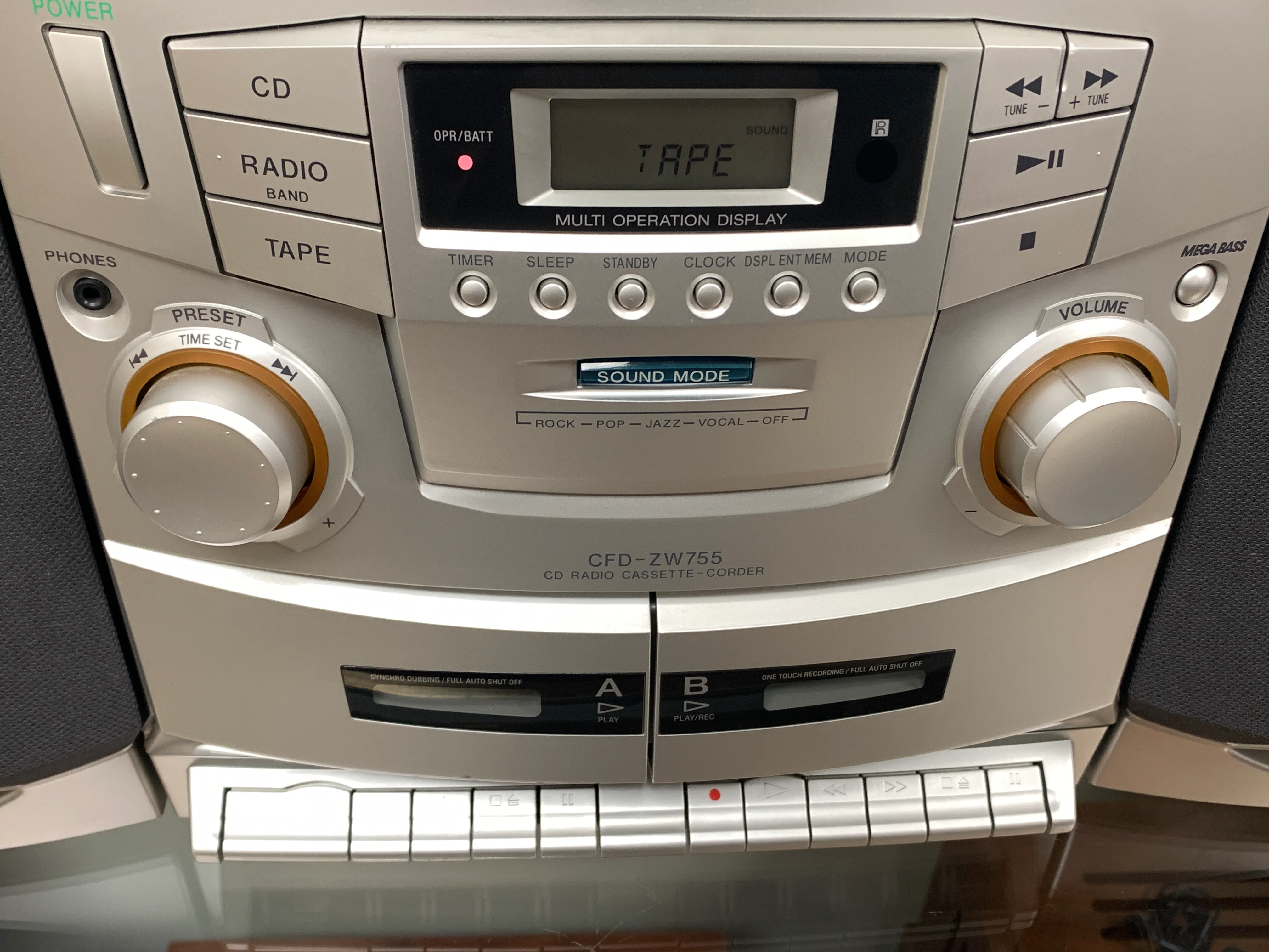 CFD-ZW755 CD Cassette AM FM Radio Boombox - Image 3
