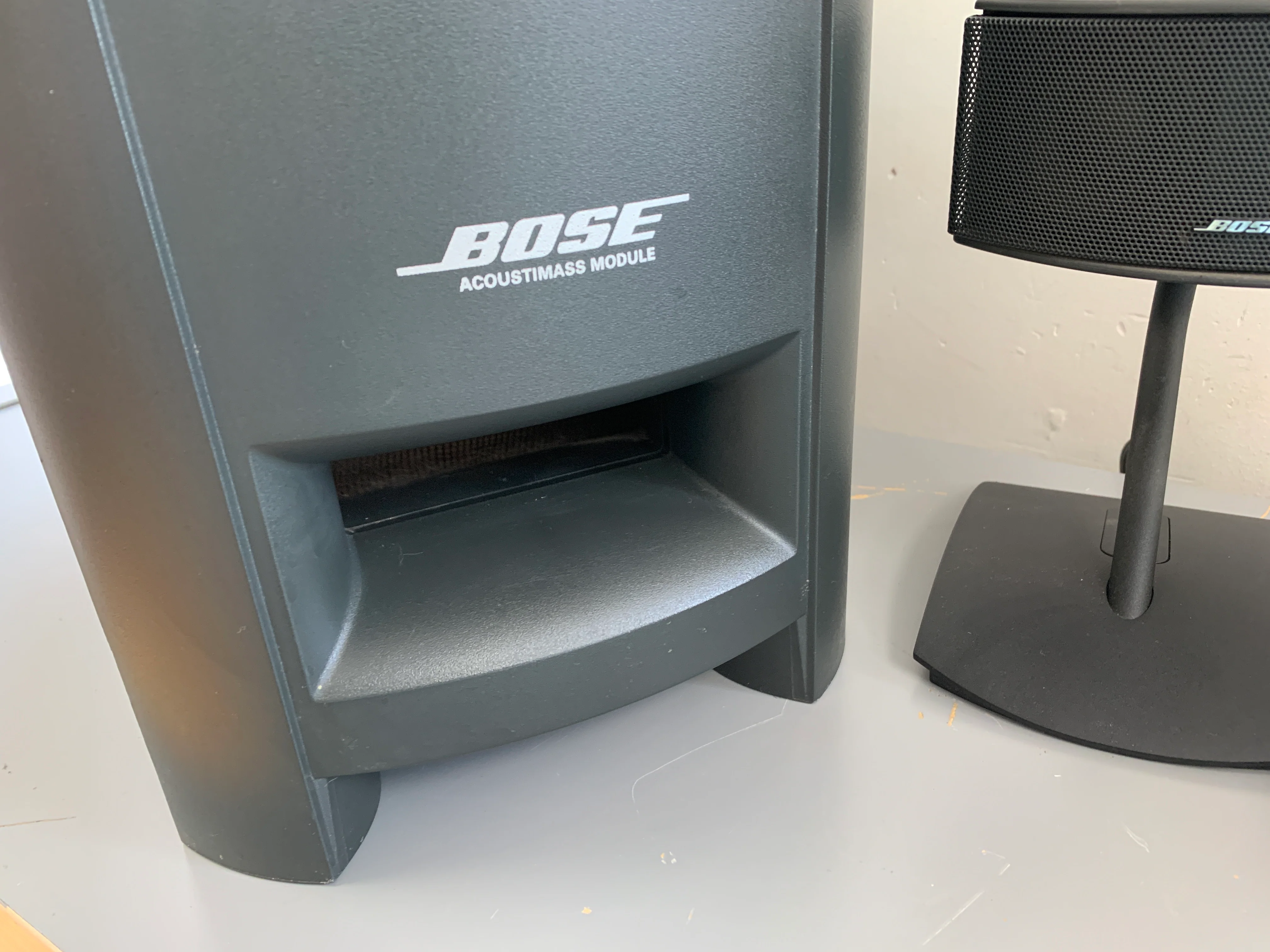Bose Model 321 Series III GSX Media Center * Remote * Speakers * Desk Stands * Subwoofer - Image 8