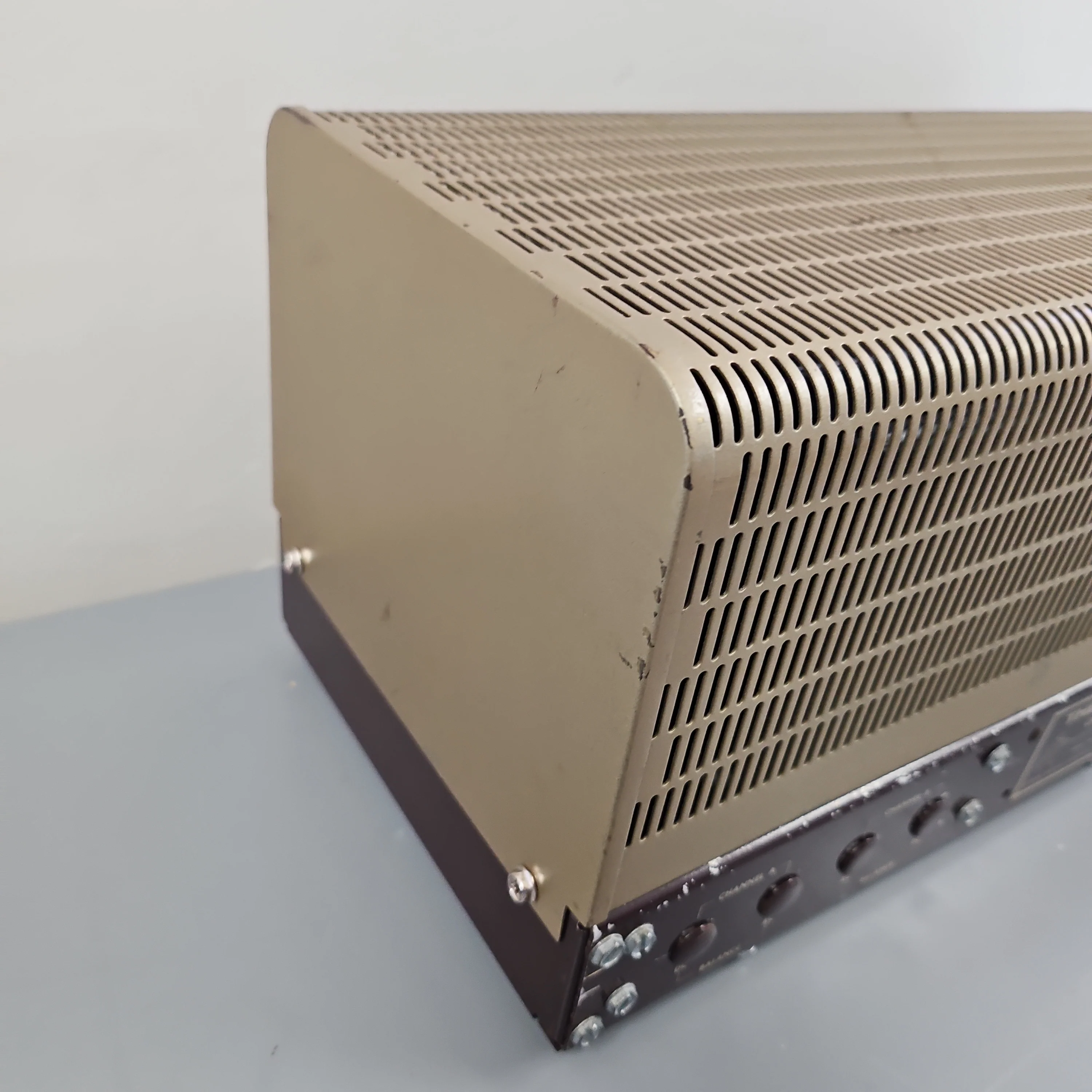 Fisher SA-300 Tube Power Amplifier - Image 7