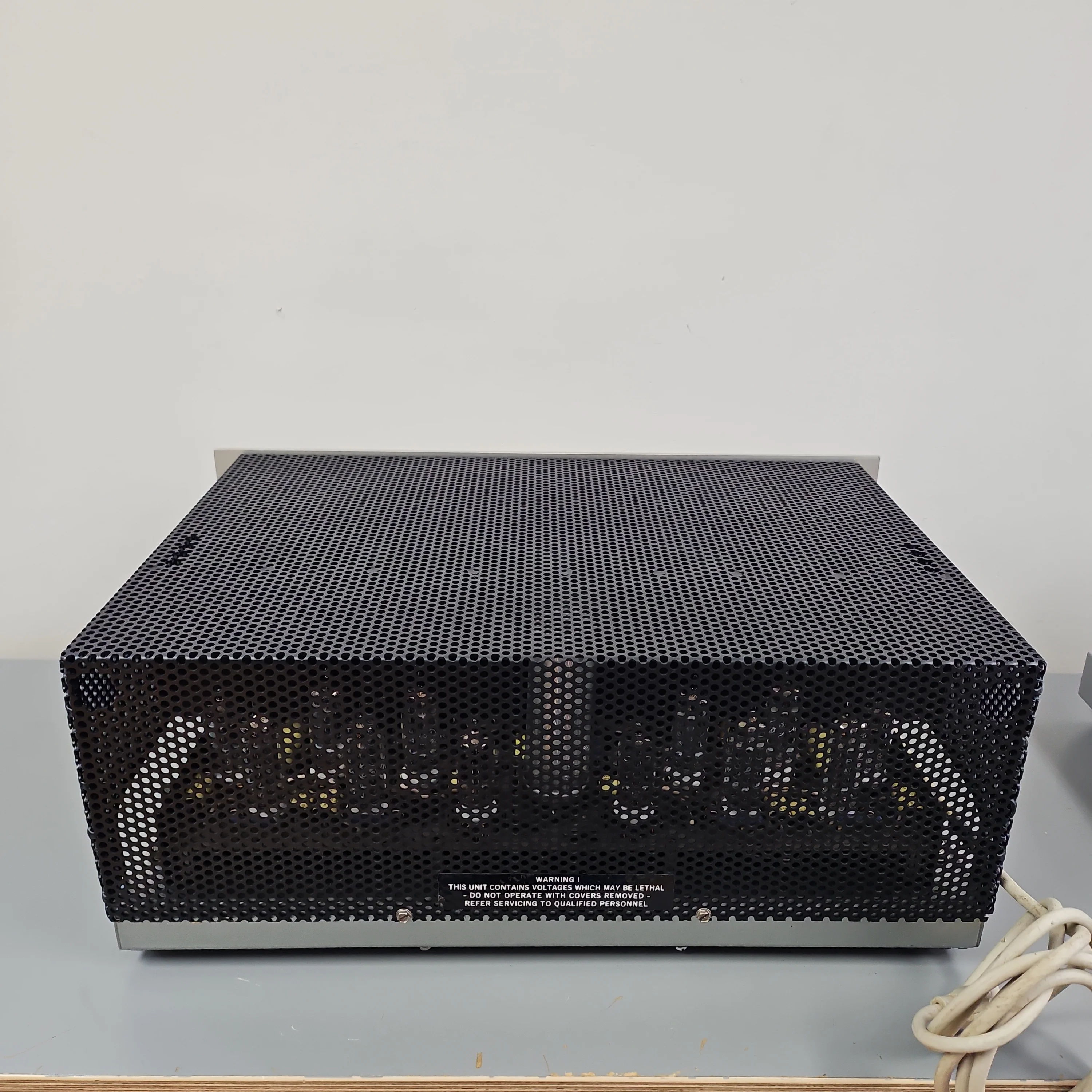 Audio Research Dual 76 Tube Power Amplifier - Image 13