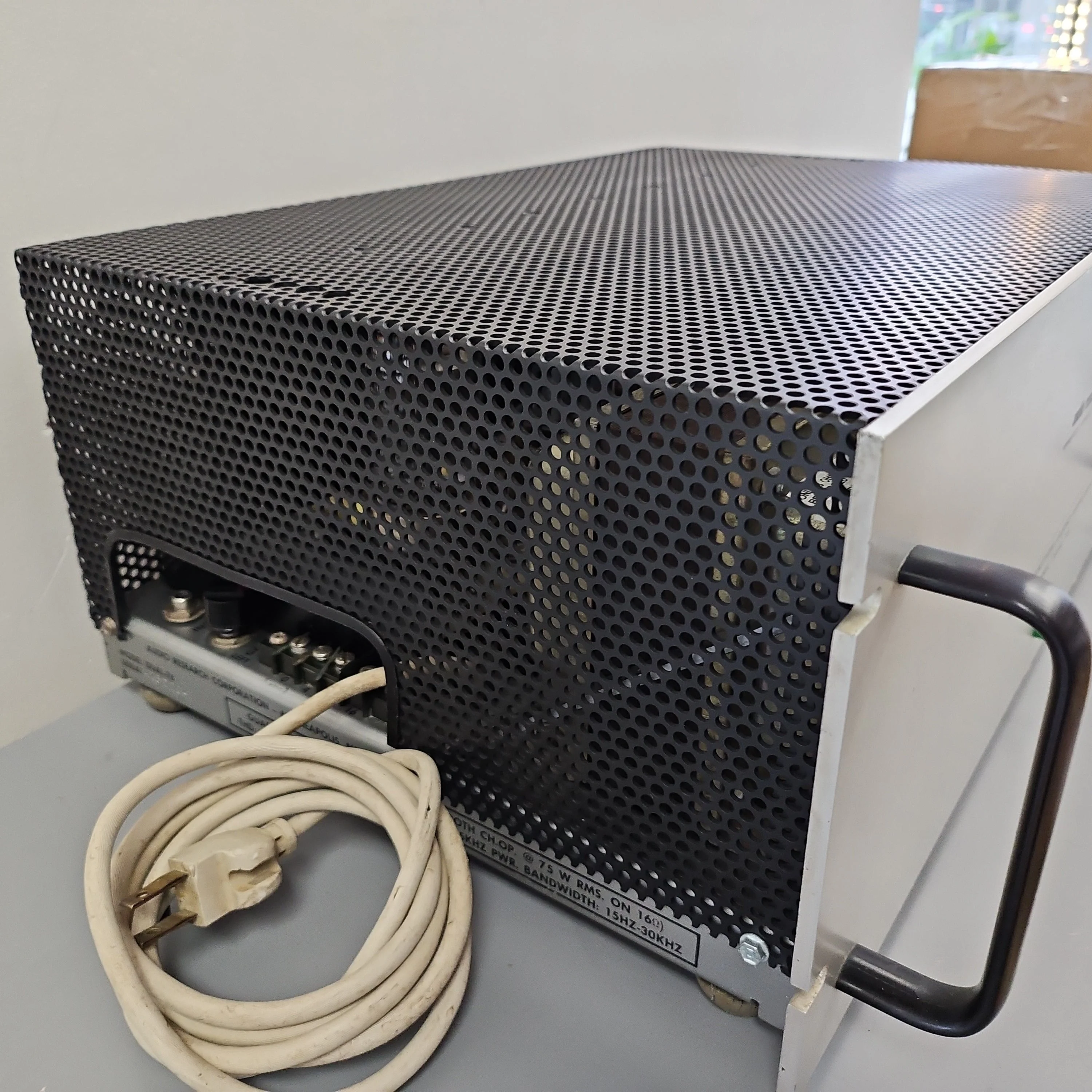 Audio Research Dual 76 Tube Power Amplifier - Image 9