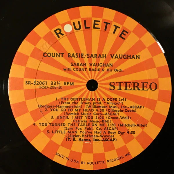 Count Basie / Sarah Vaughan - Count Basie / Sarah Vaughan (LP, Album, RE) (Near Mint (NM or M-)) - Image 4