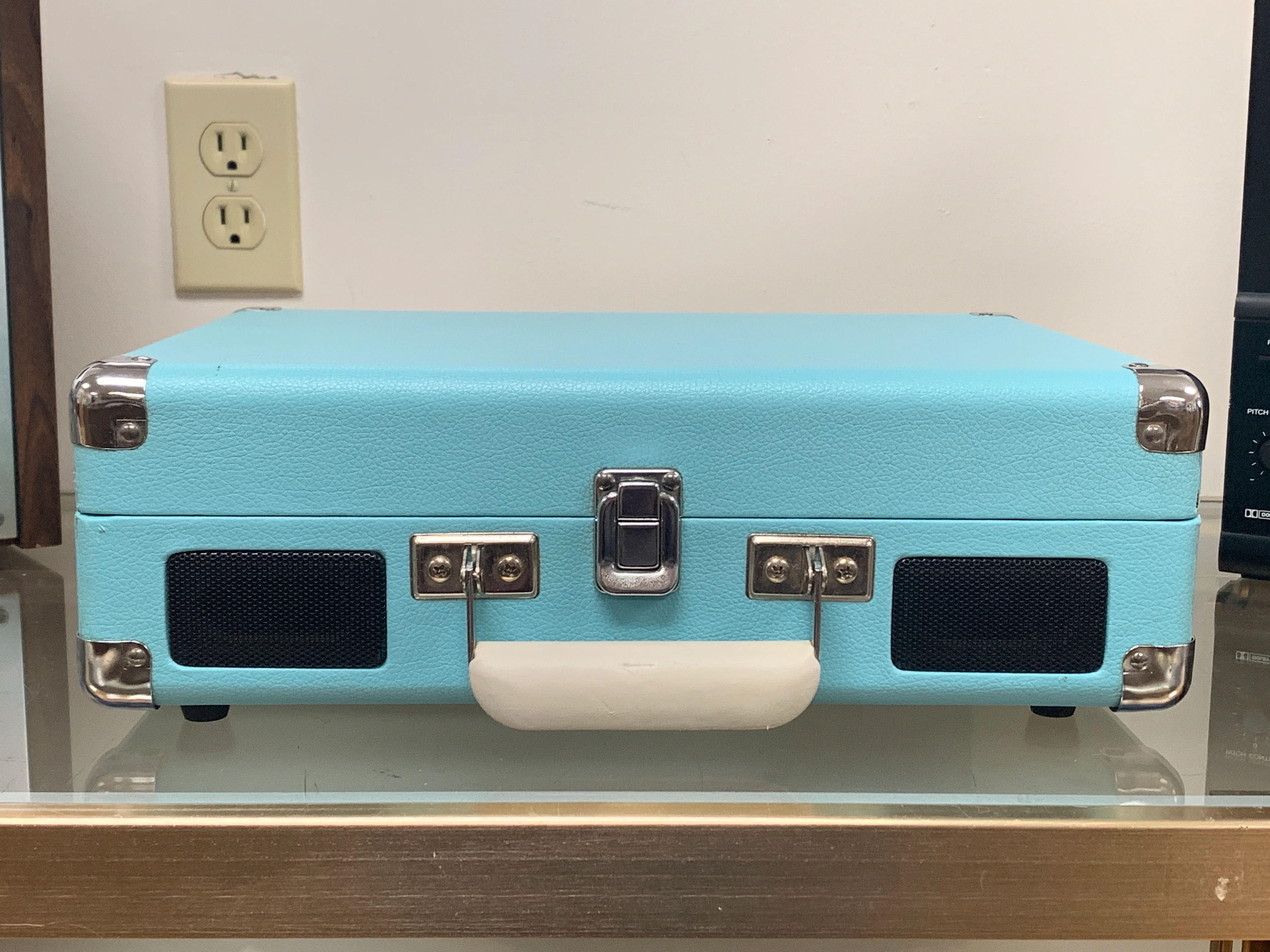 Crosley Cruiser Plus Portable Vinyl Record Player Bluetooth Turntable Blue - Image 2