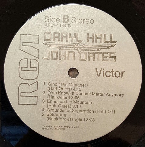 Daryl Hall & John Oates - Daryl Hall & John Oates (LP, Album, Ind) (Near Mint (NM or M-)) - Image 4