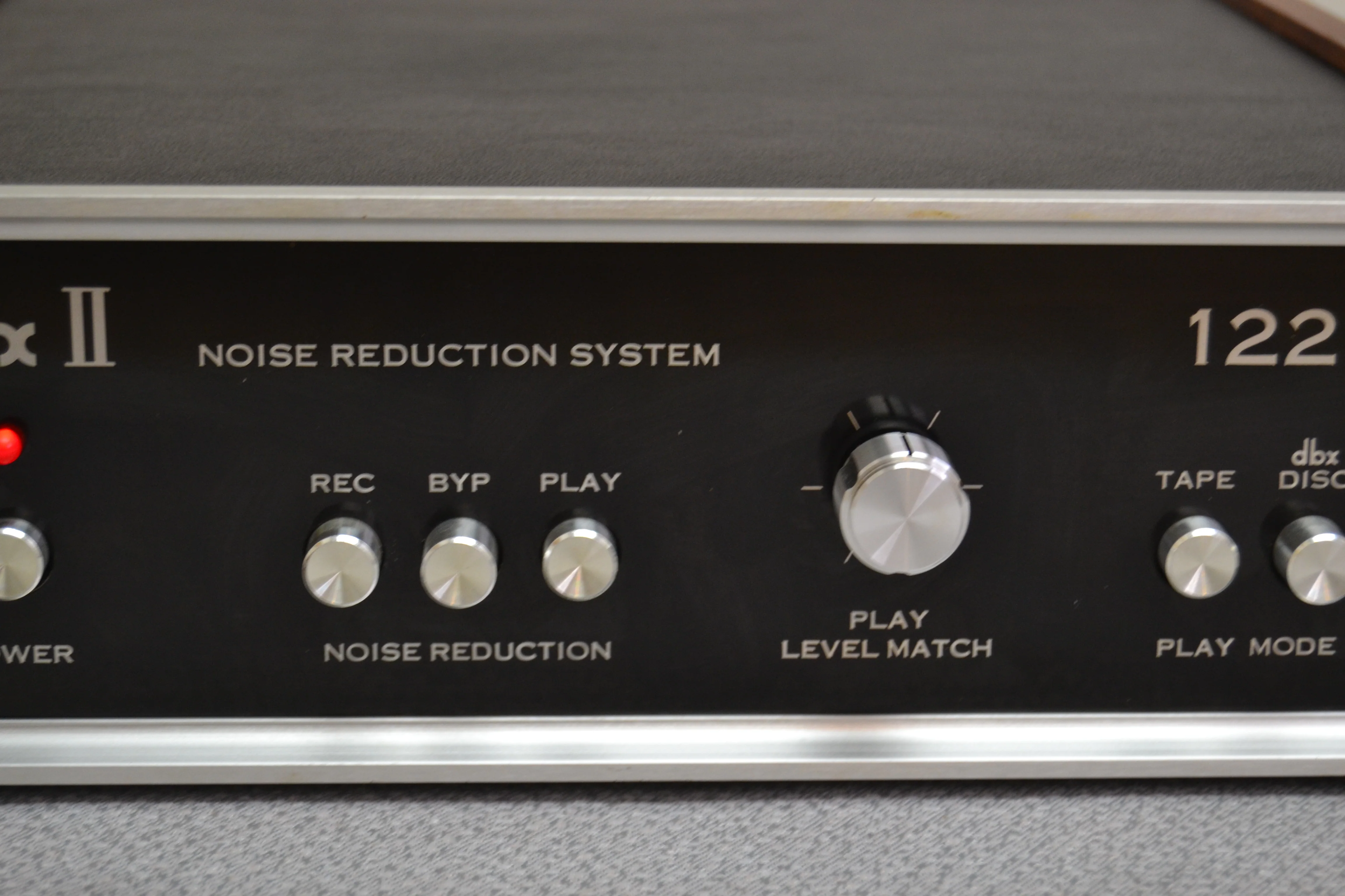 DBX 122  Tape Noise Reduction System * Fully Serviced - Image 3