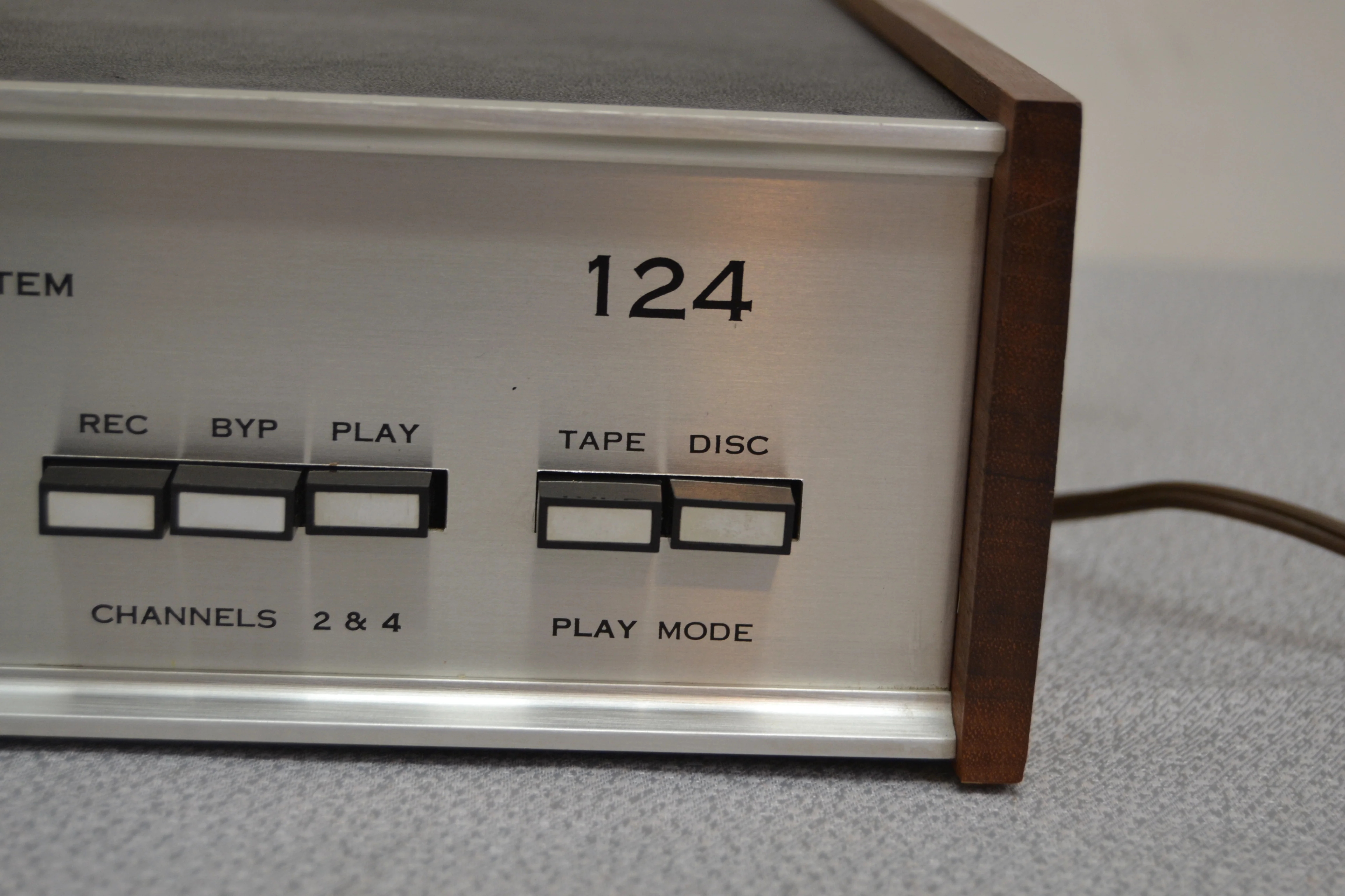 DBX 124 Tape Noise Reduction System * Fully Serviced - Image 5