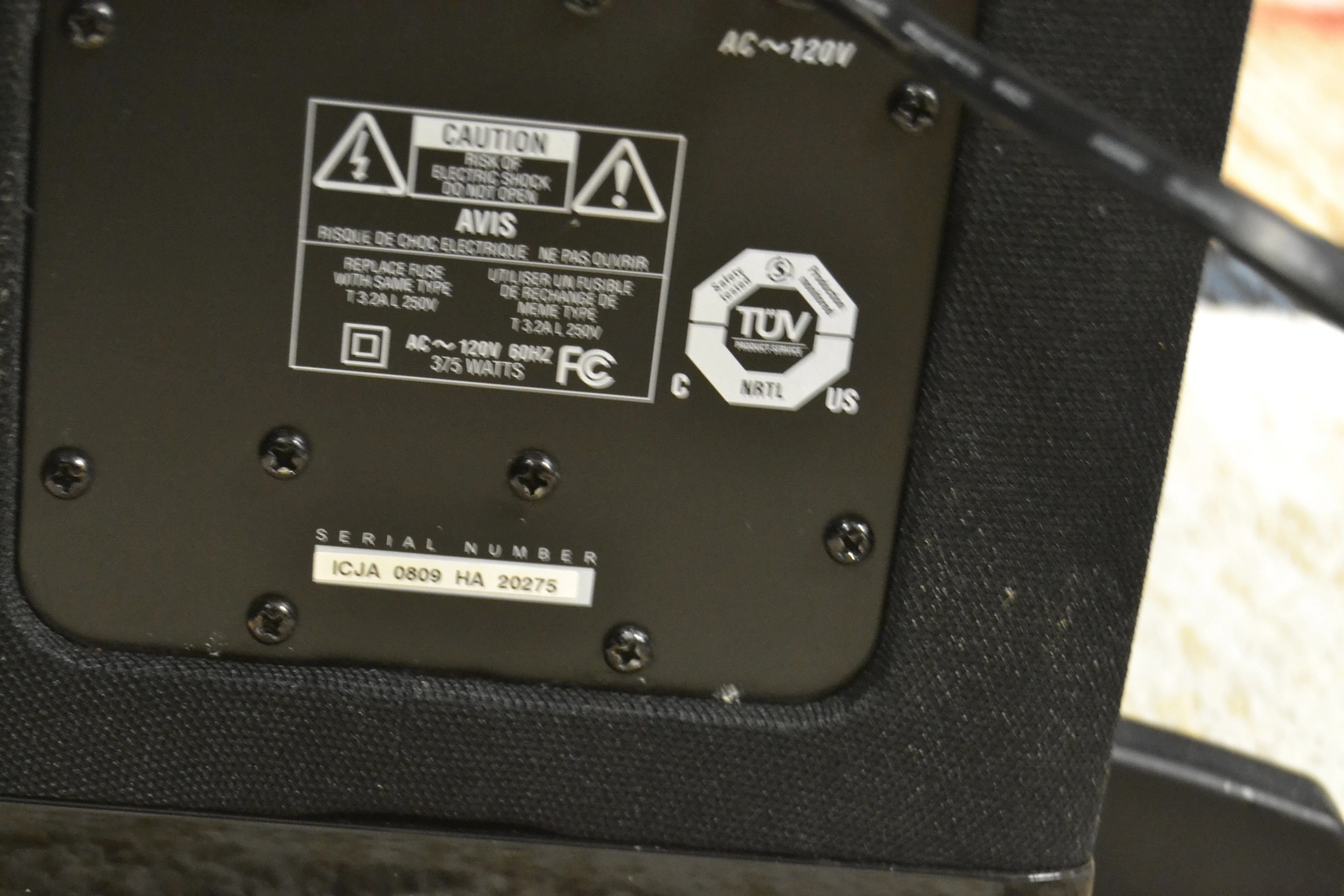 Definitive Technology BP7002 Bipolar floor-standing speakers with built-in powered subwoofers - Image 3
