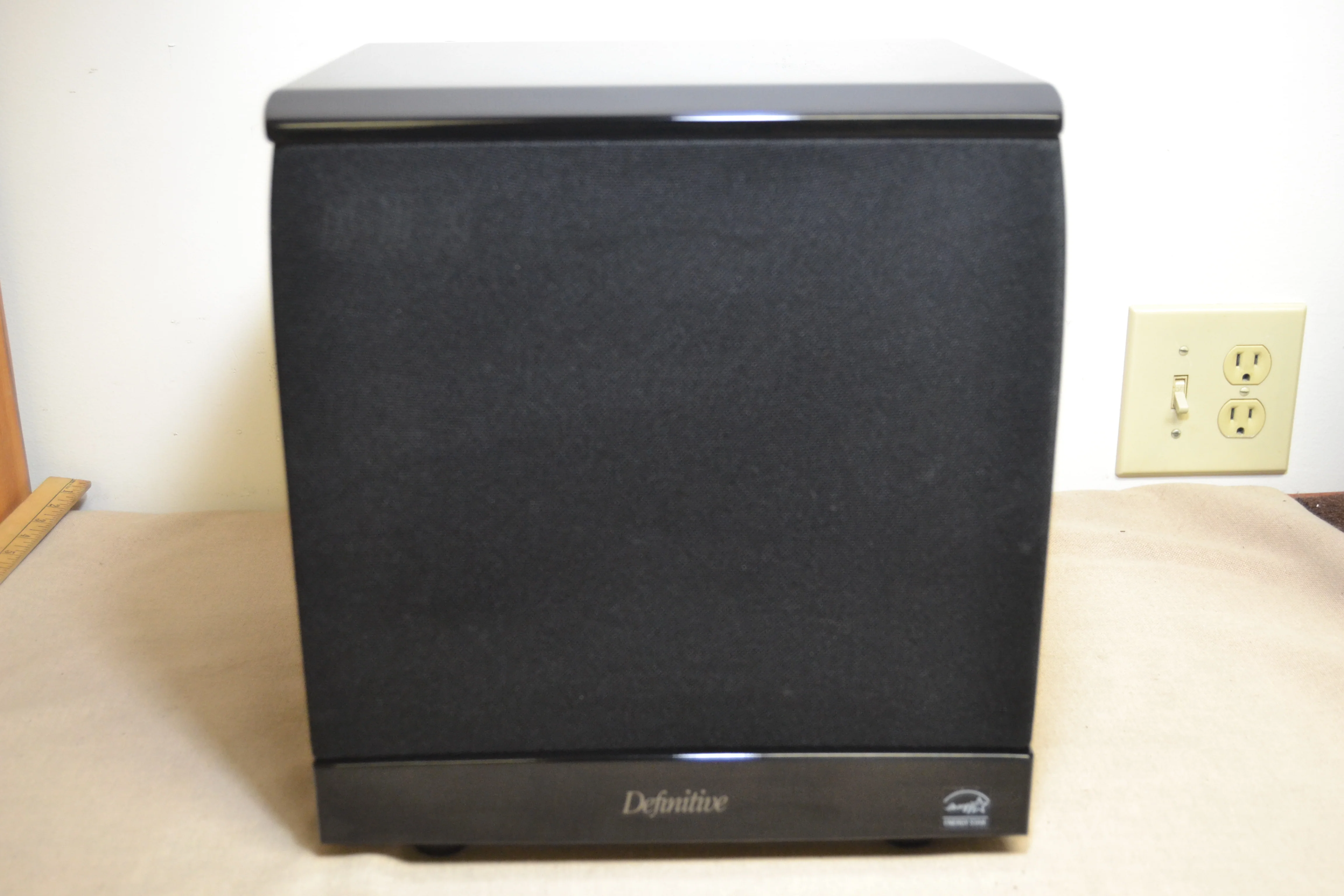 Definitive Technology SC6000 Supercube * New Open Box - Image 13