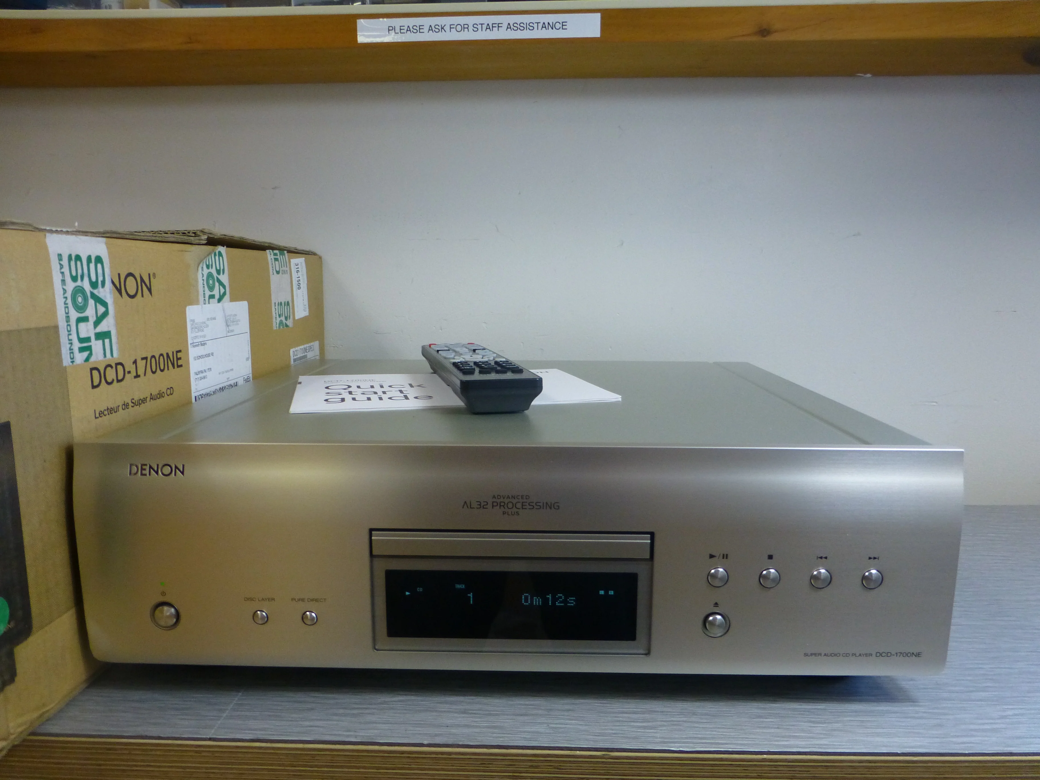Denon DCD-1700NE Super Audio CD Player * Box * Remote