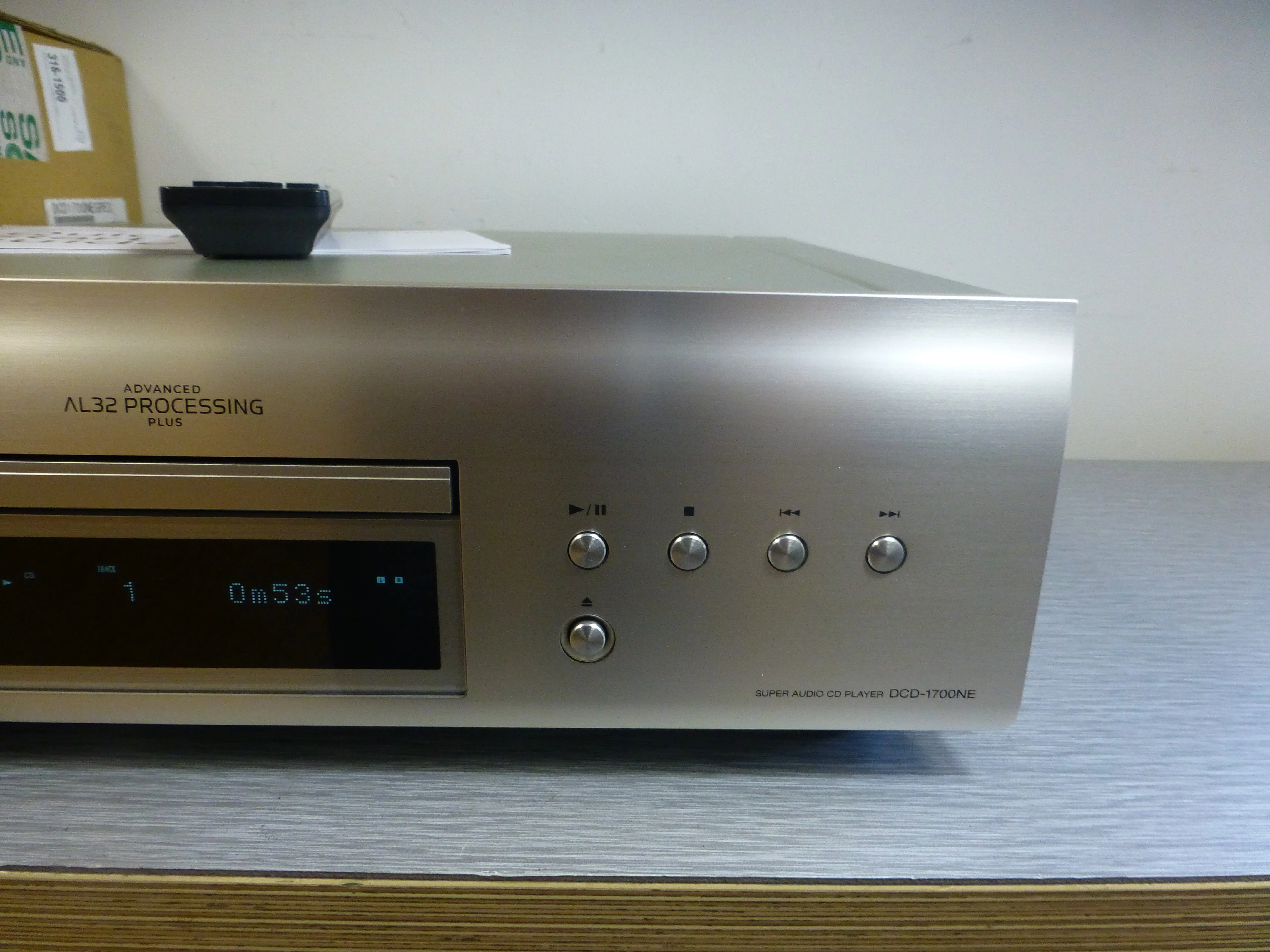 Denon DCD-1700NE Super Audio CD Player * Box * Remote - Image 5
