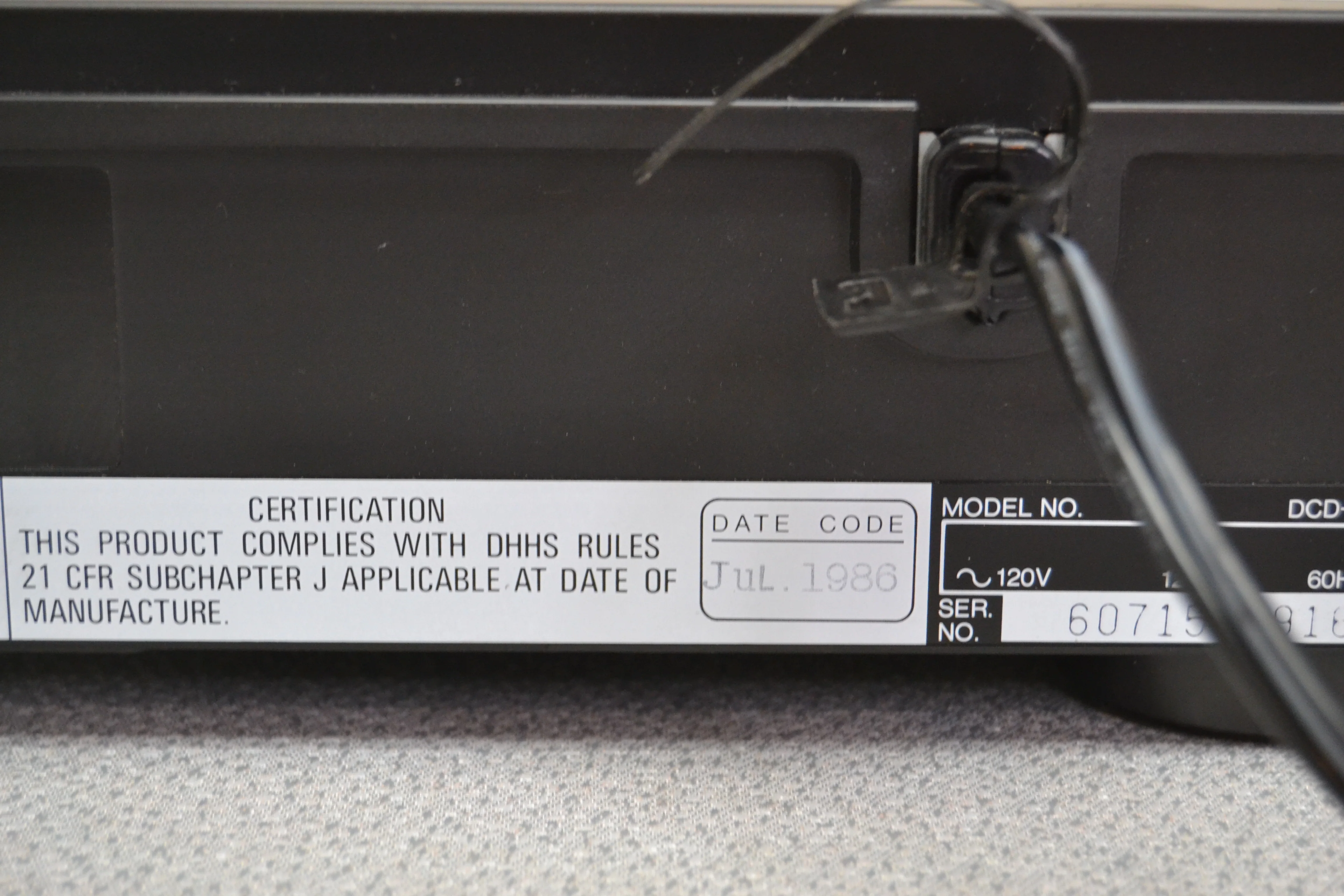 Denon DCD-500 Single CD Player * 1986 - Image 10