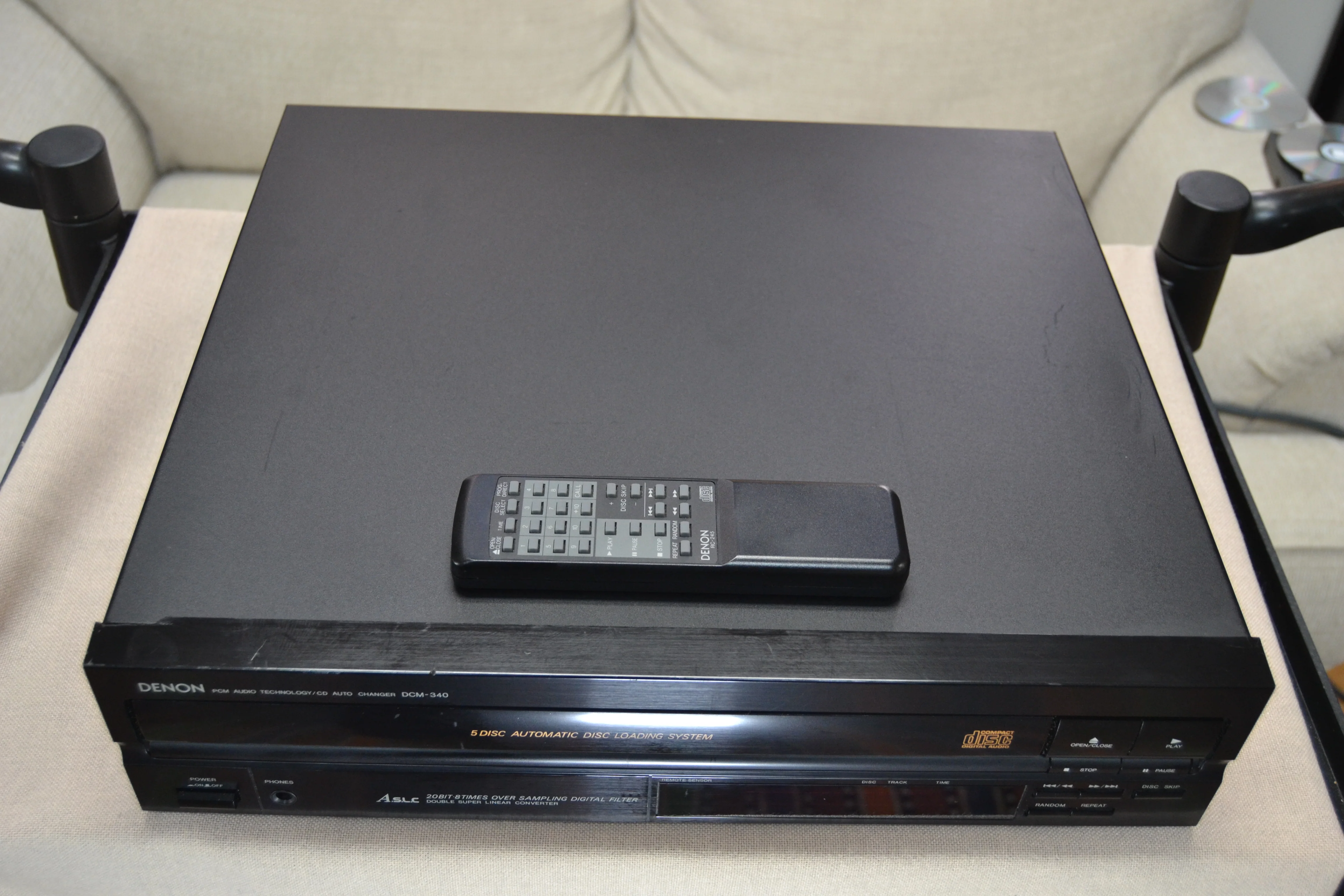Denon DCM-340 CD Carousel 5 Discs * Remote Control - Image 5