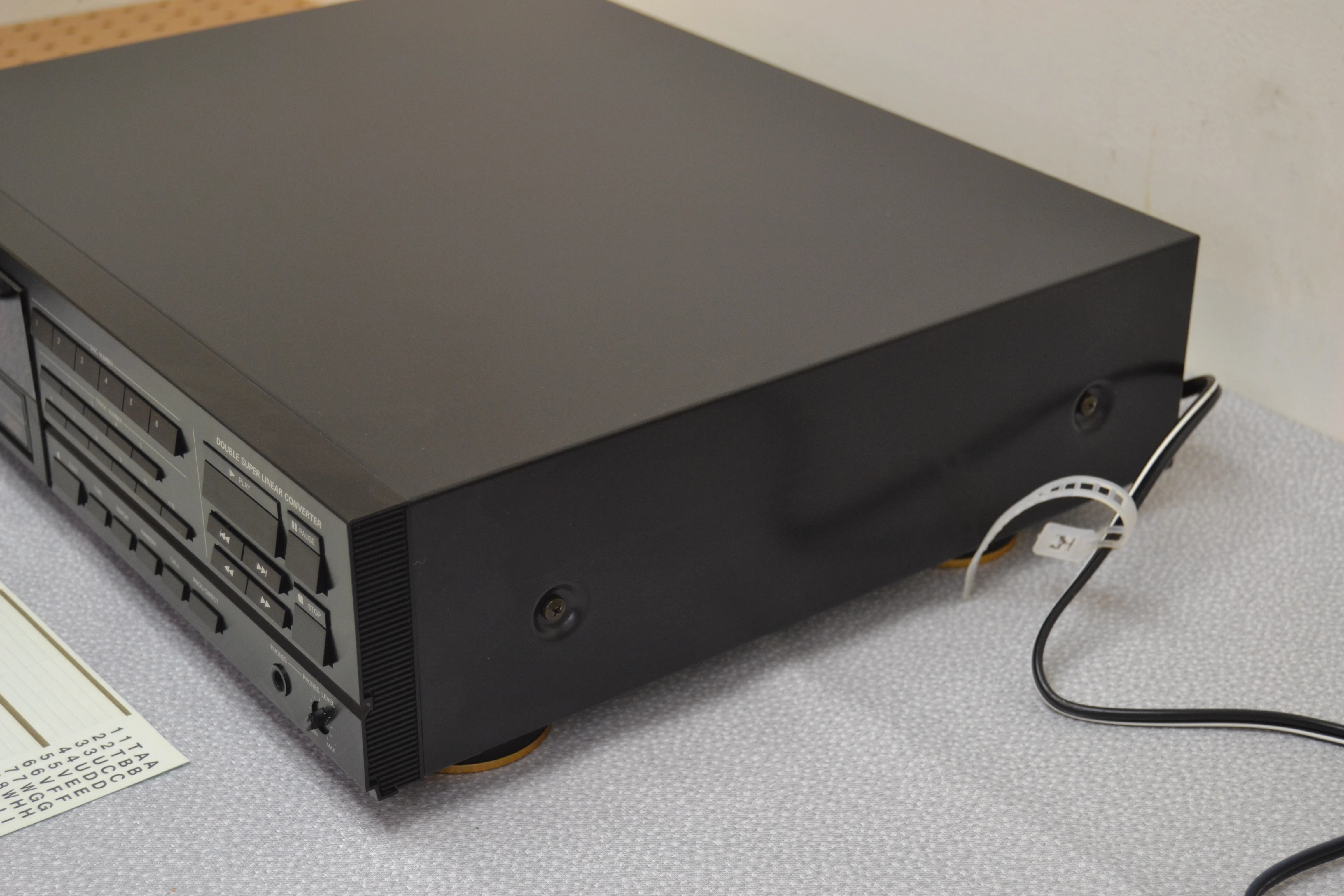 Denon DCM-555II Six Disc Cartridge CD Changer * Remote * 2nd Cartridge * Manual * Serviced * New Belts - Image 9