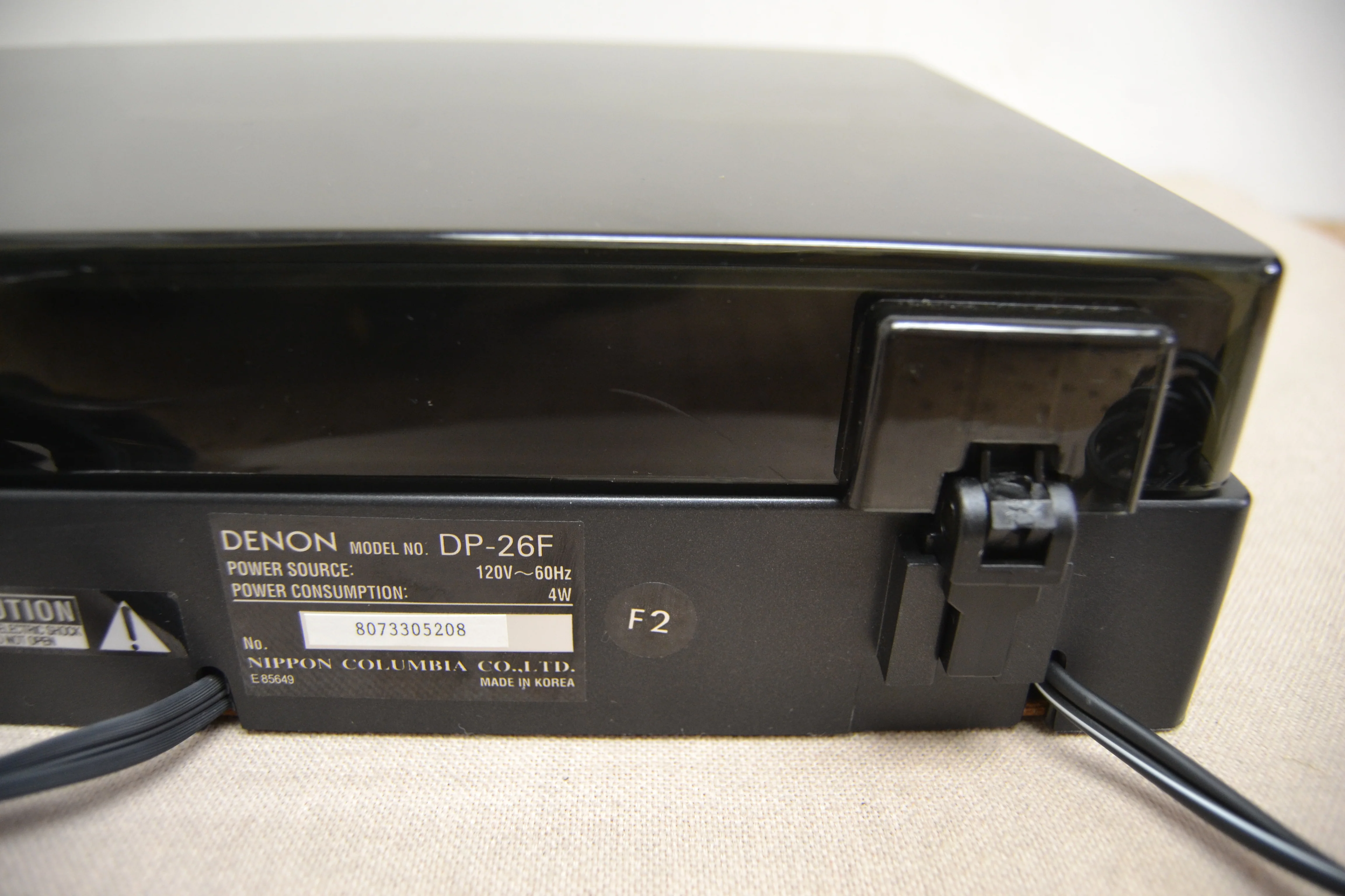 Denon DP-26F Fully Automatic Belt Drive Turntable - Image 10